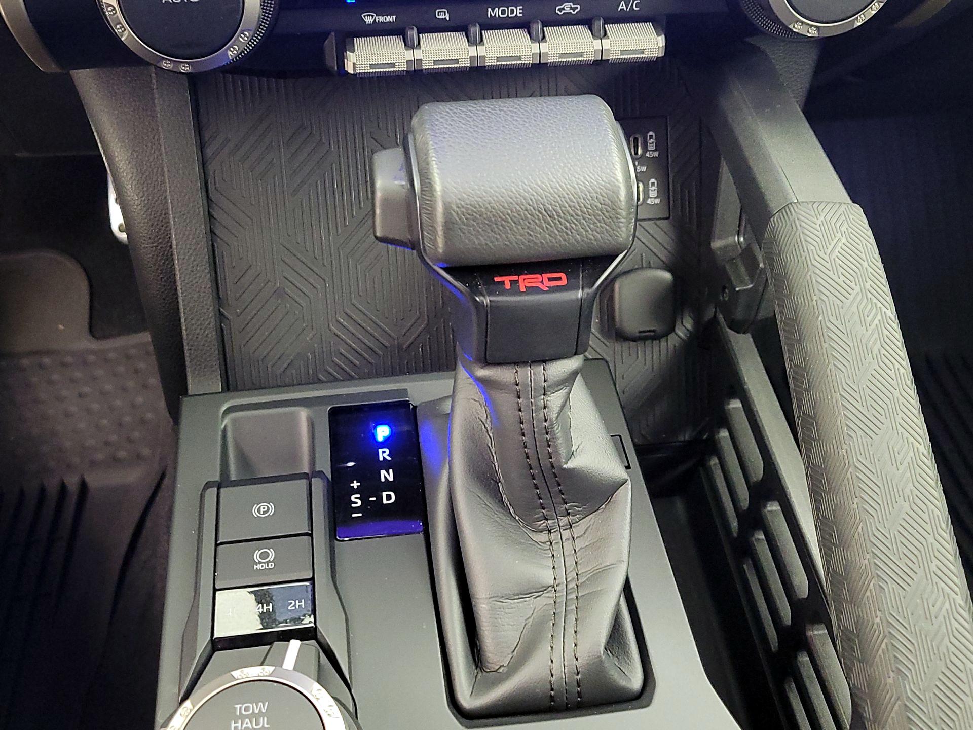 Thumbnail: 2024 Toyota Tacoma - 18