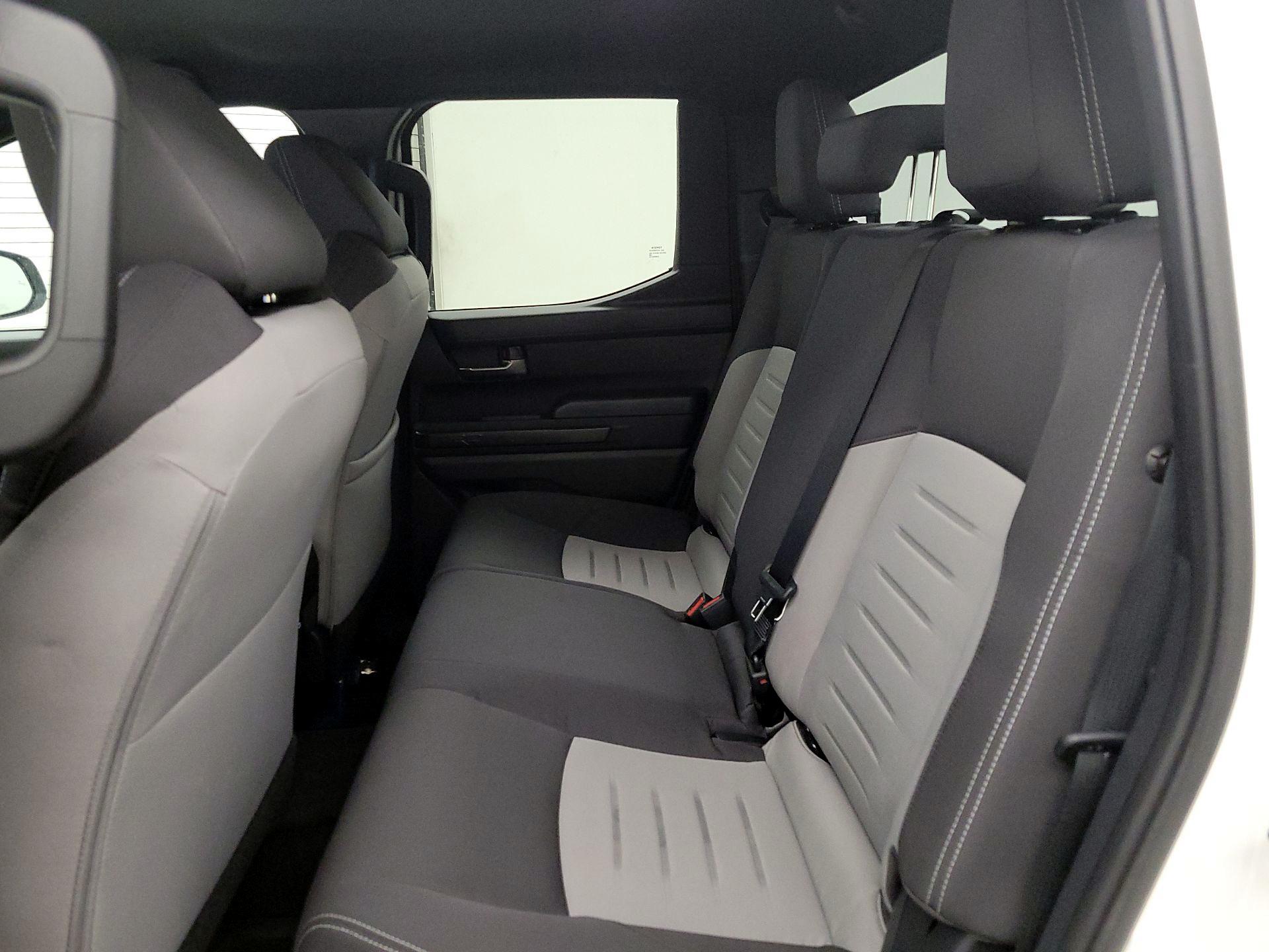 Thumbnail: 2024 Toyota Tacoma - 20