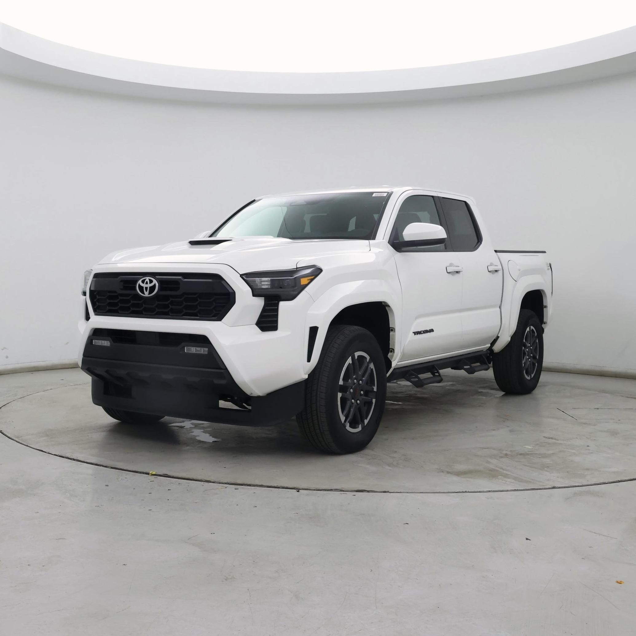 Thumbnail: 2024 Toyota Tacoma - 4