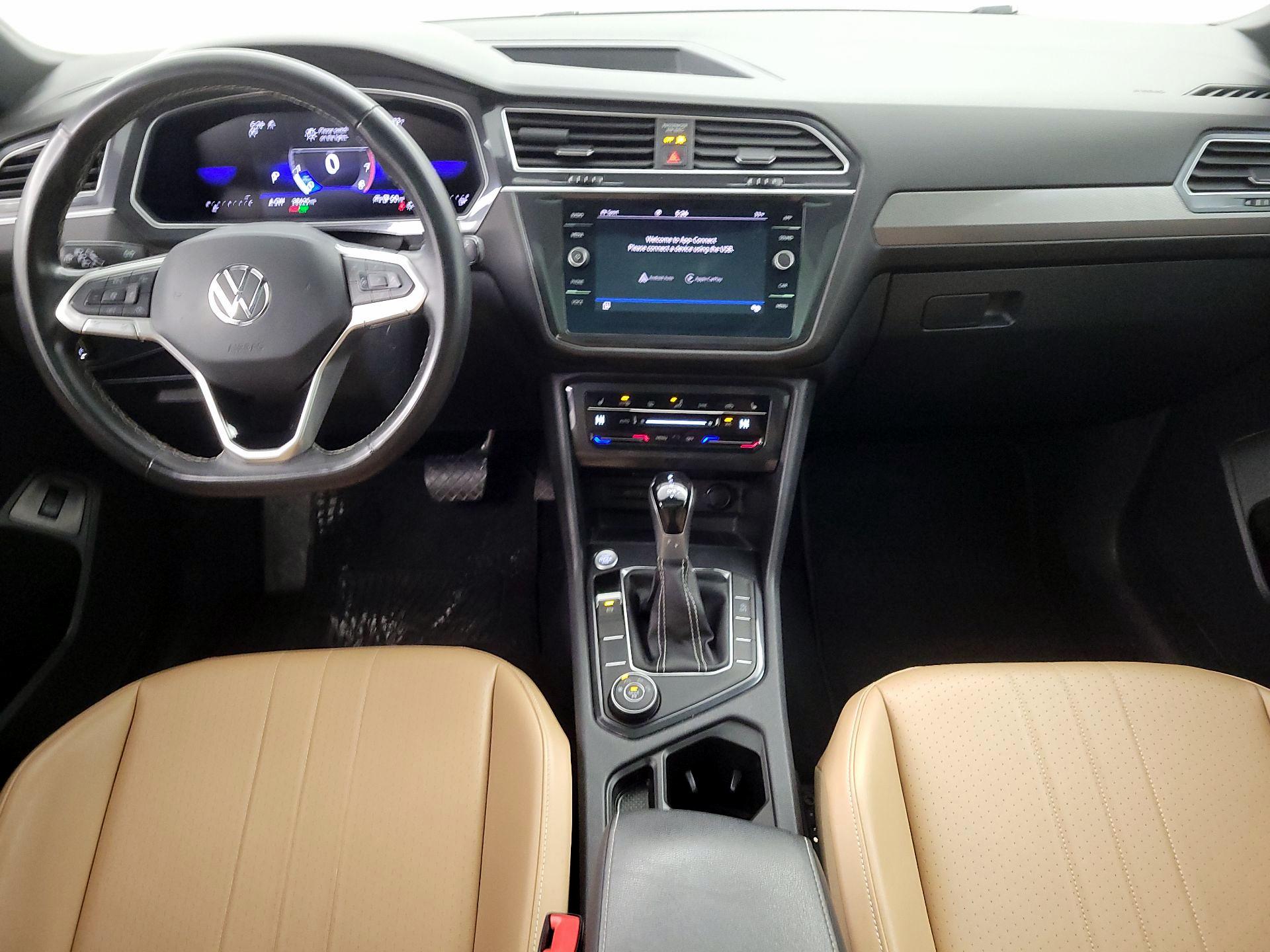 Thumbnail: 2024 Volkswagen Tiguan - 9