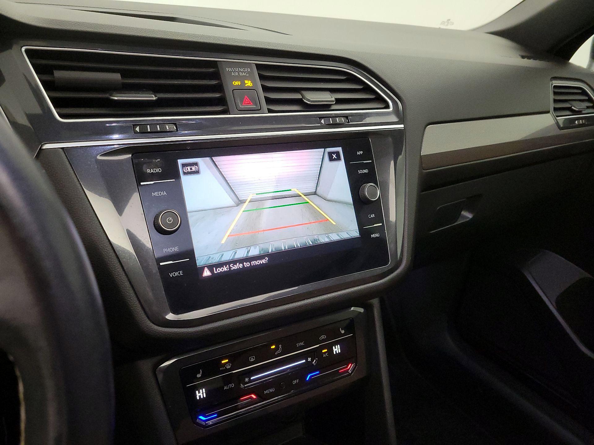 Thumbnail: 2024 Volkswagen Tiguan - 15