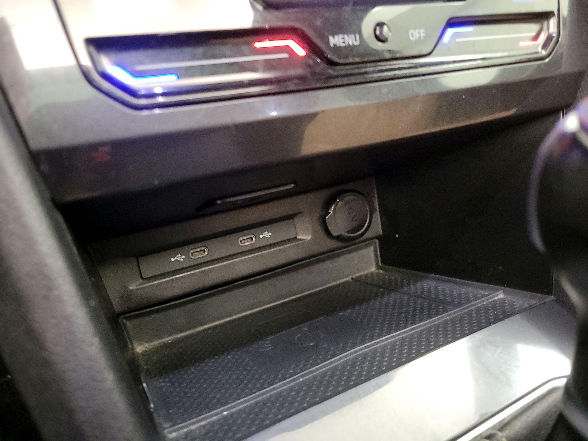 Thumbnail: 2024 Volkswagen Tiguan - 19