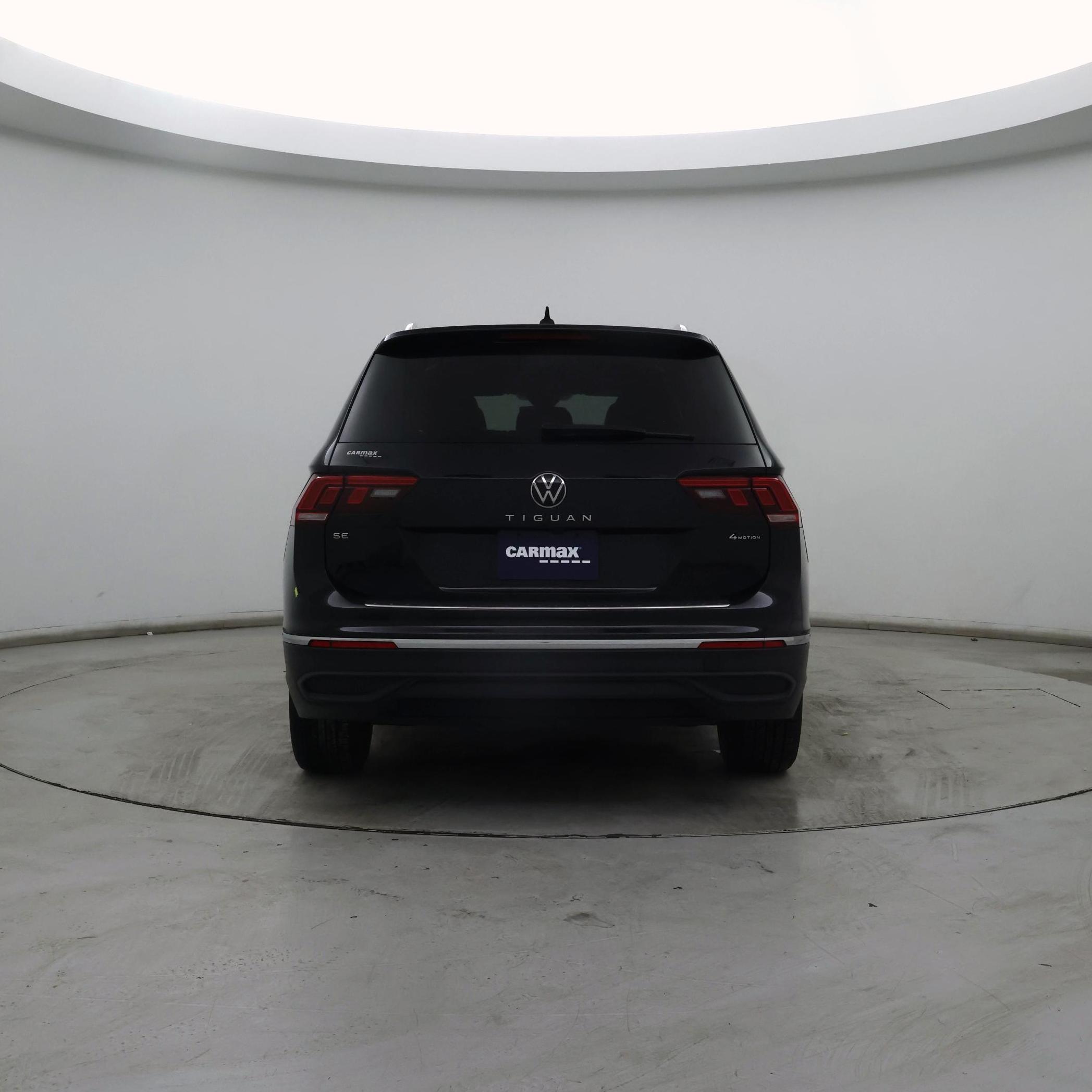 Thumbnail: 2024 Volkswagen Tiguan - 6