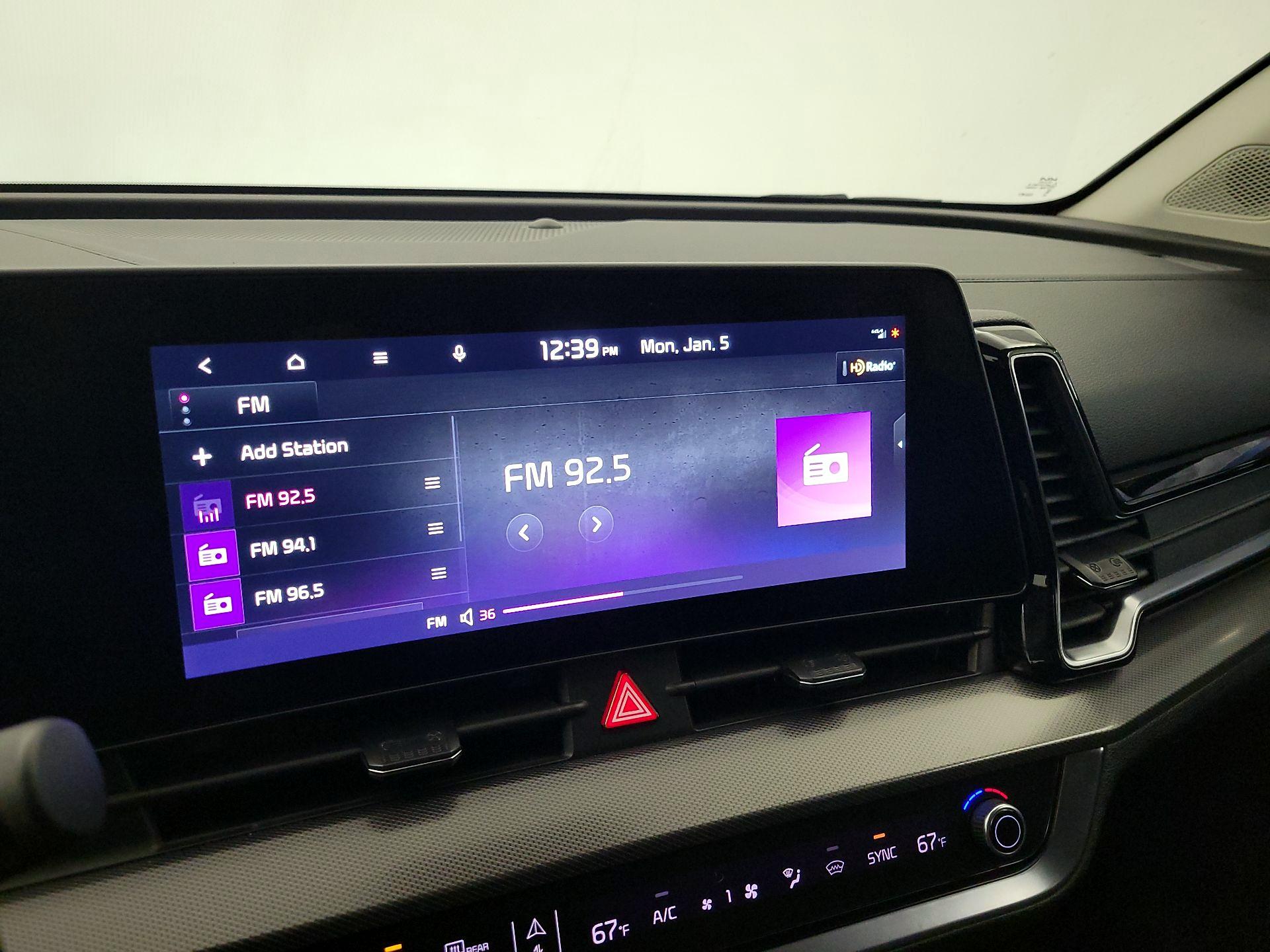 Thumbnail: 2023 Kia Sportage - 15