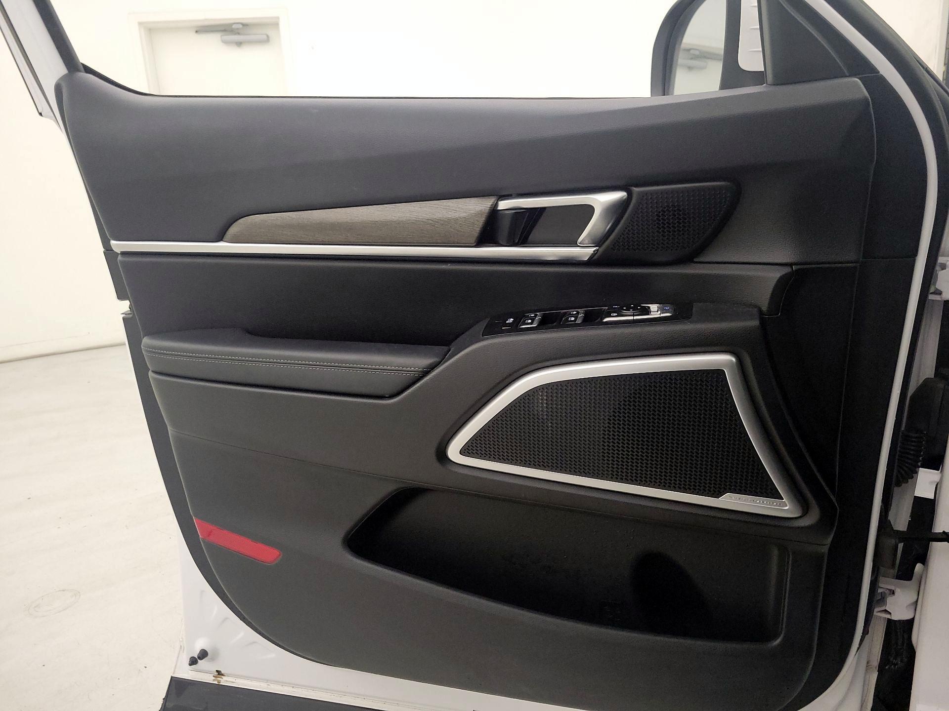 Thumbnail: 2022 Kia Telluride - 12