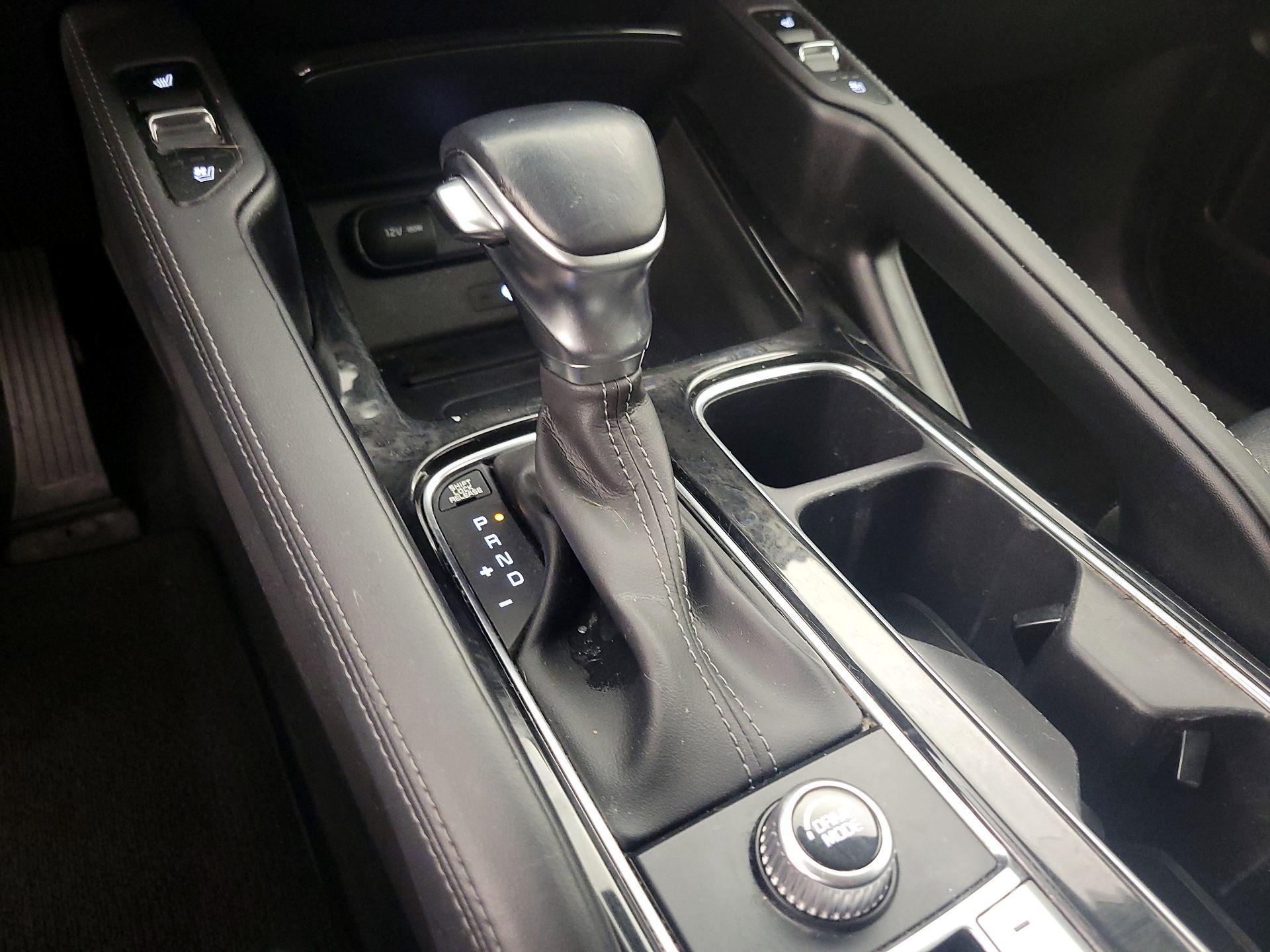 Thumbnail: 2022 Kia Telluride - 18