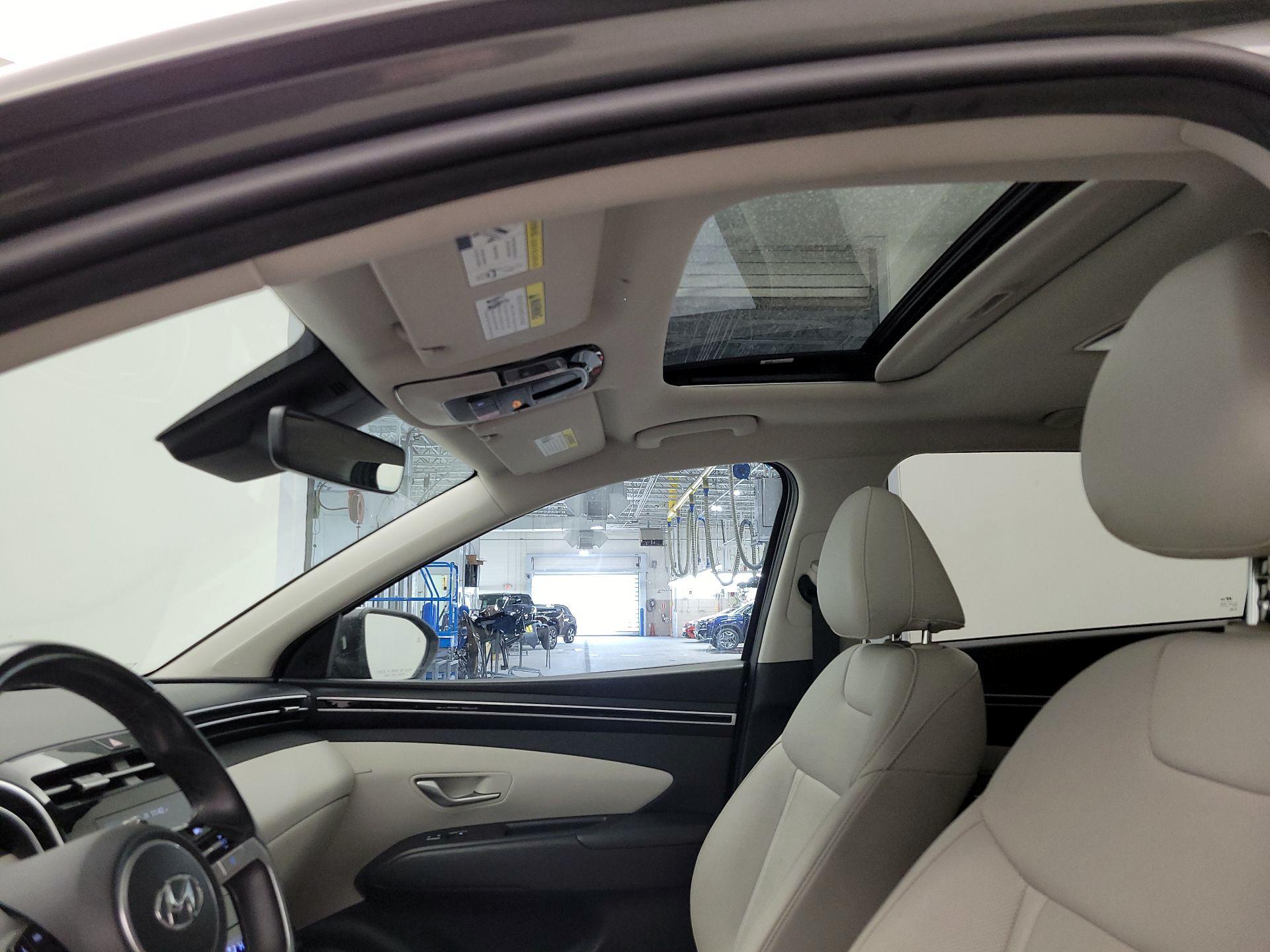 Thumbnail: 2023 Hyundai Tucson - 19