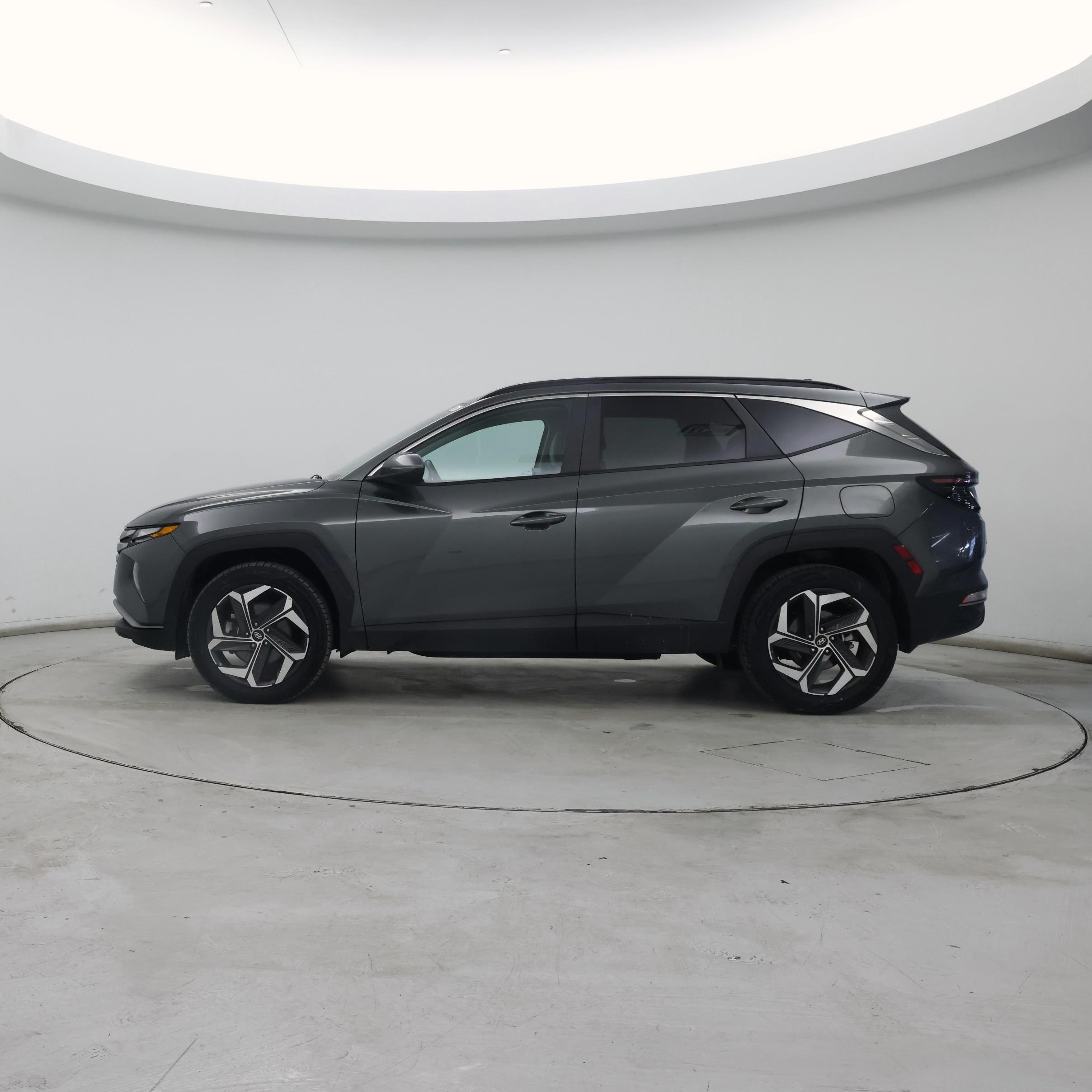 Thumbnail: 2023 Hyundai Tucson - 3