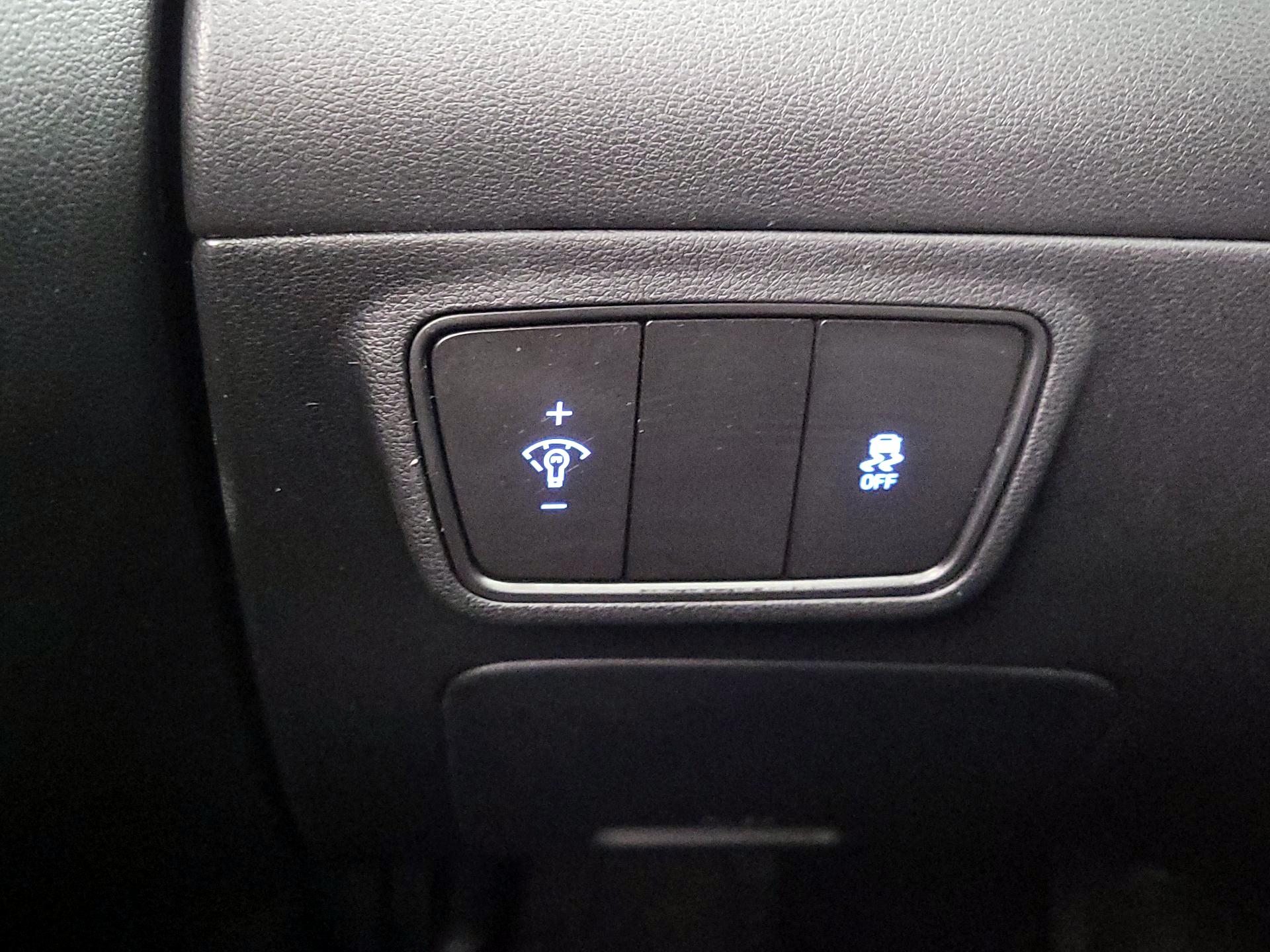 Thumbnail: 2022 Hyundai Tucson - 13