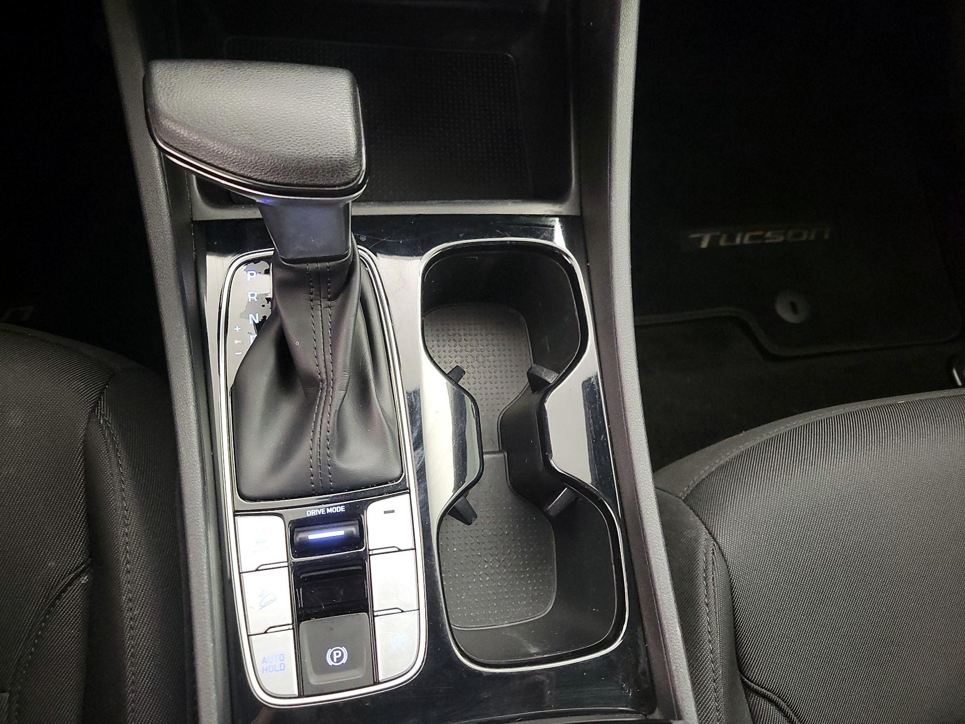 Thumbnail: 2022 Hyundai Tucson - 17