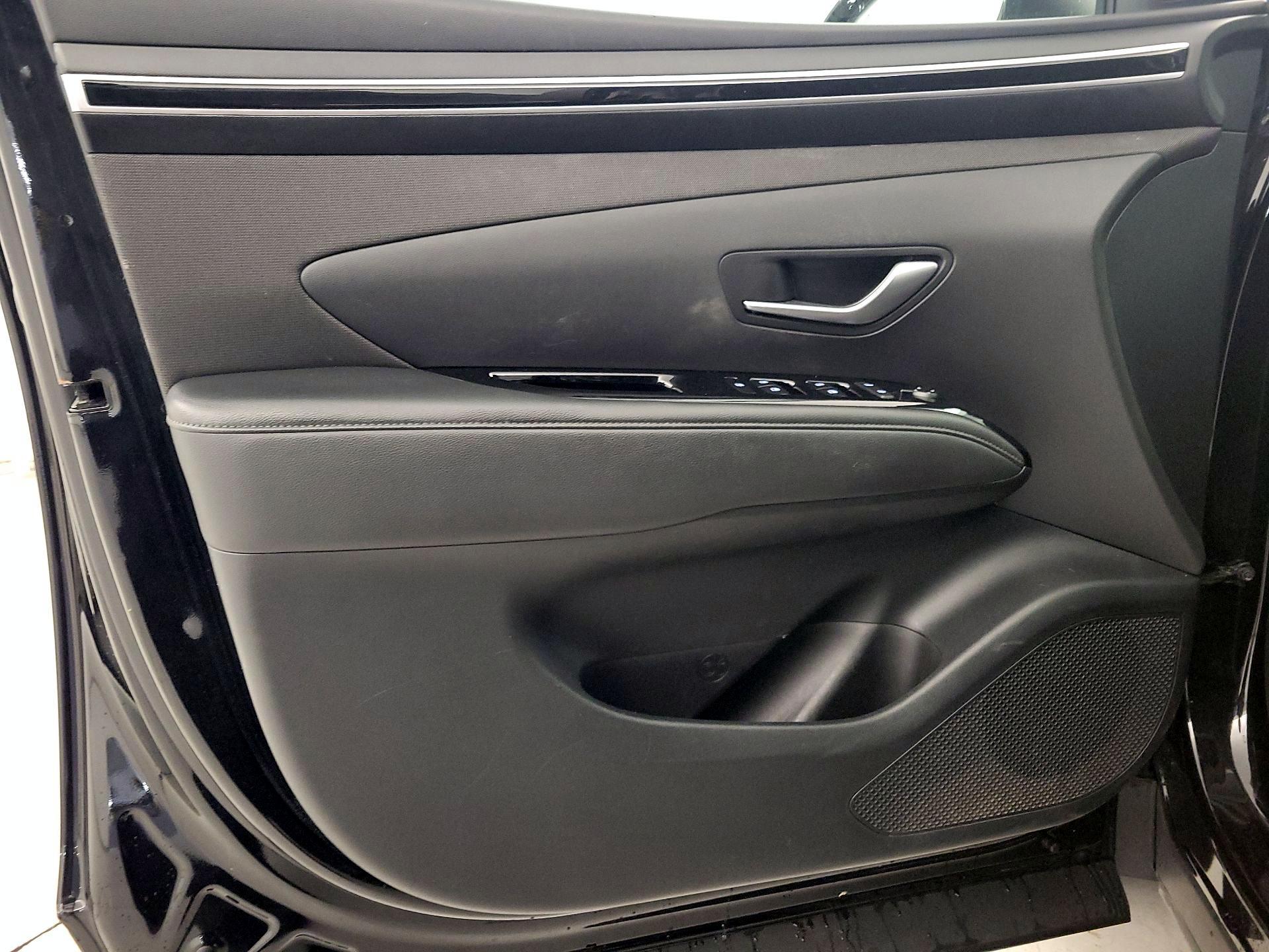 Thumbnail: 2022 Hyundai Tucson - 12