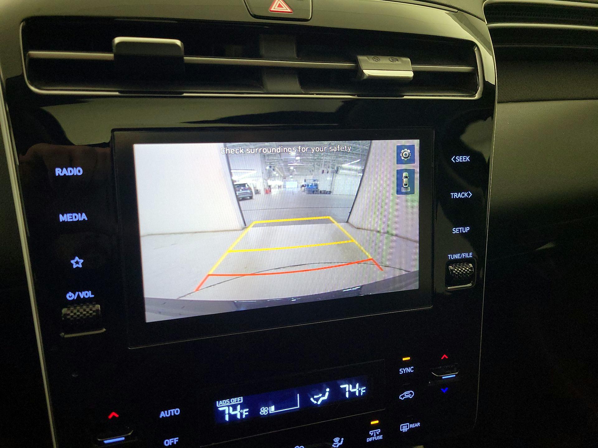 Thumbnail: 2022 Hyundai Tucson - 14