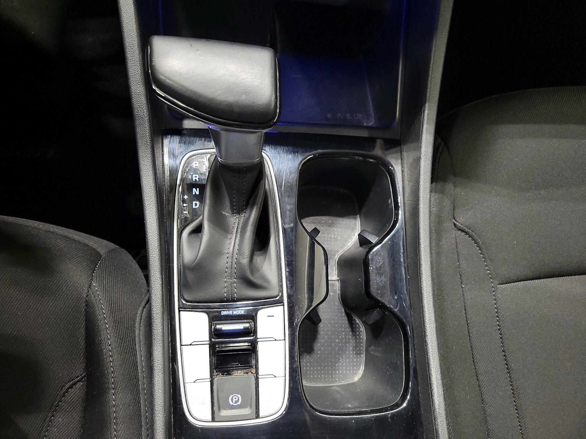 Thumbnail: 2022 Hyundai Tucson - 17