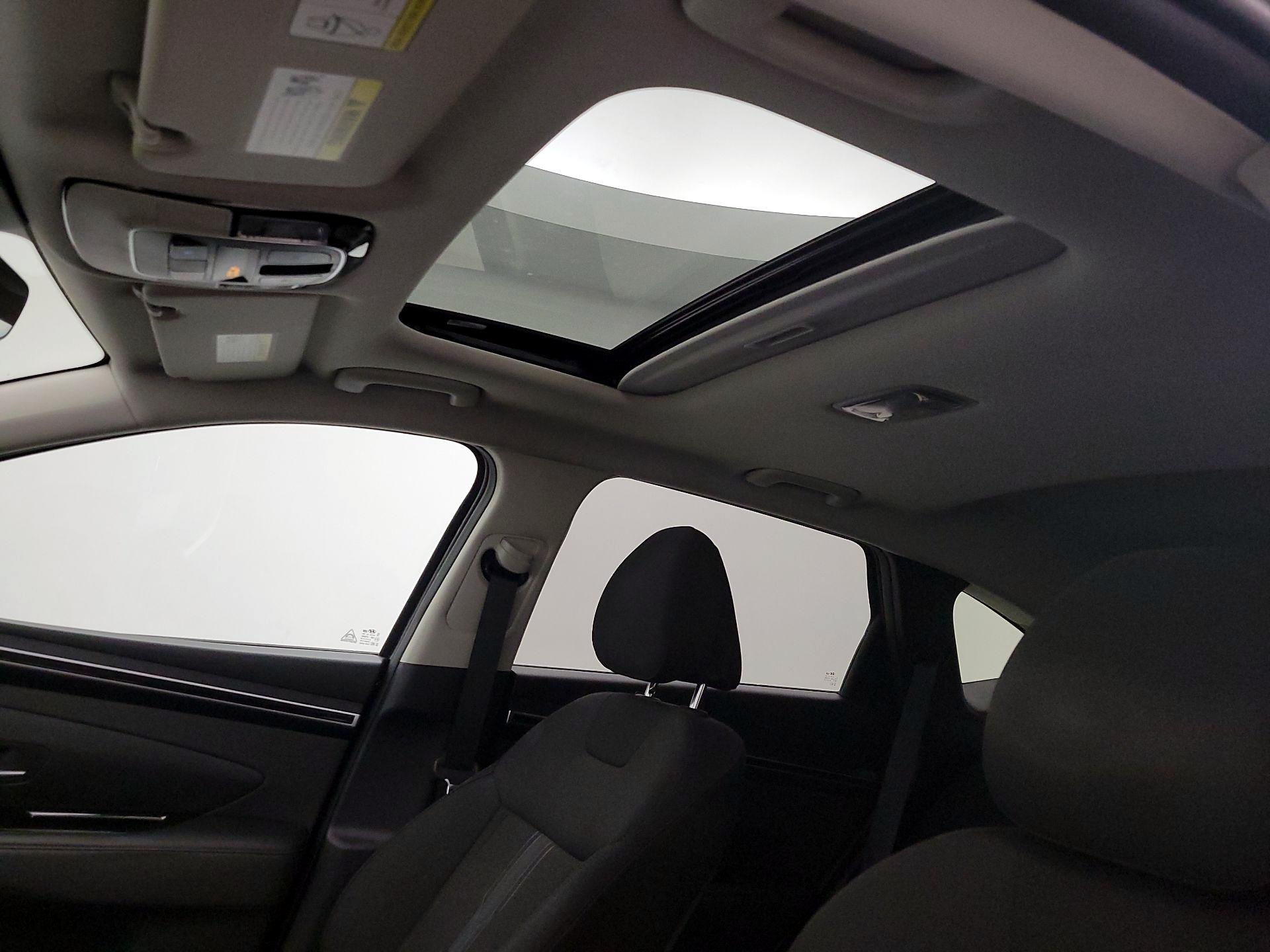 Thumbnail: 2022 Hyundai Tucson - 19