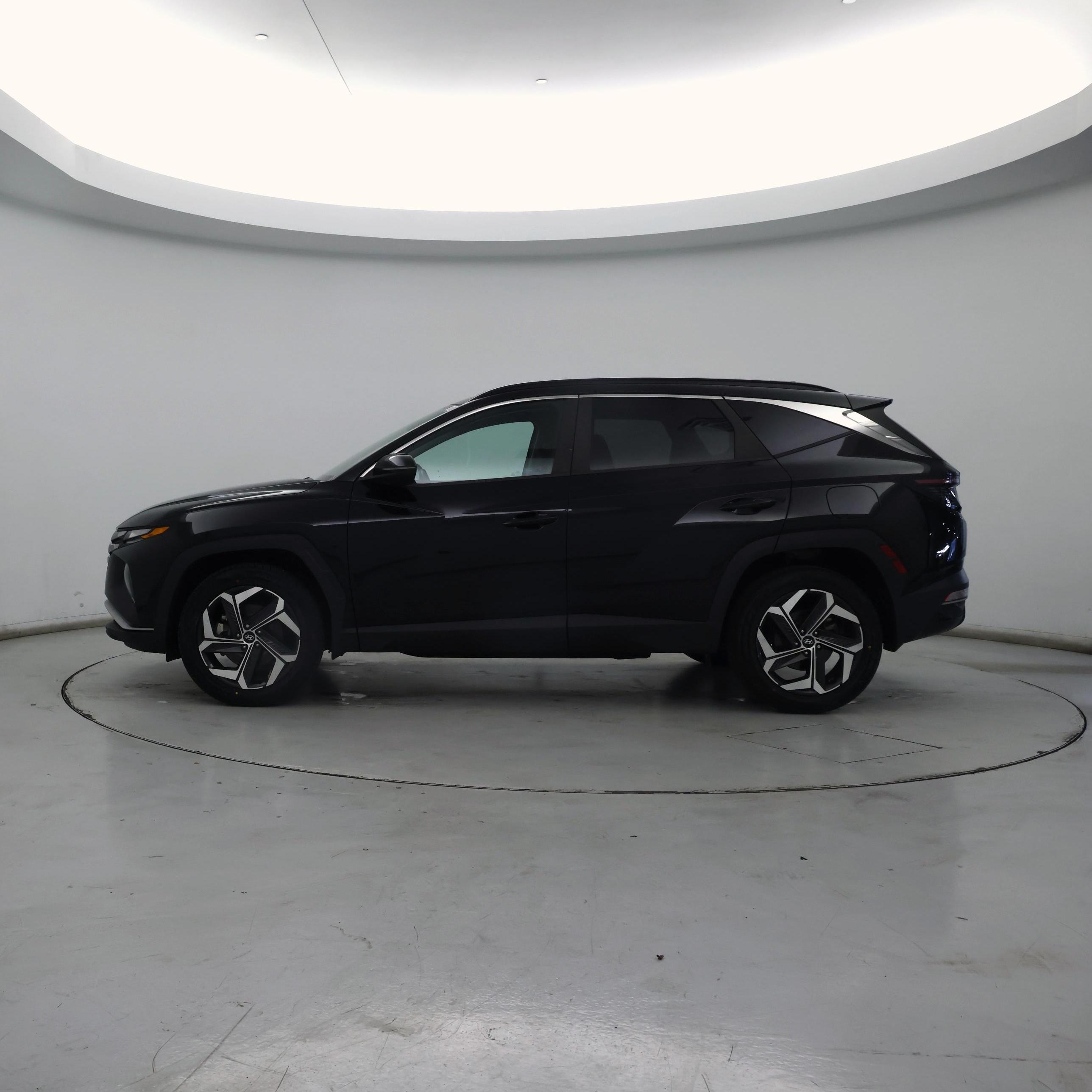 Thumbnail: 2022 Hyundai Tucson - 3