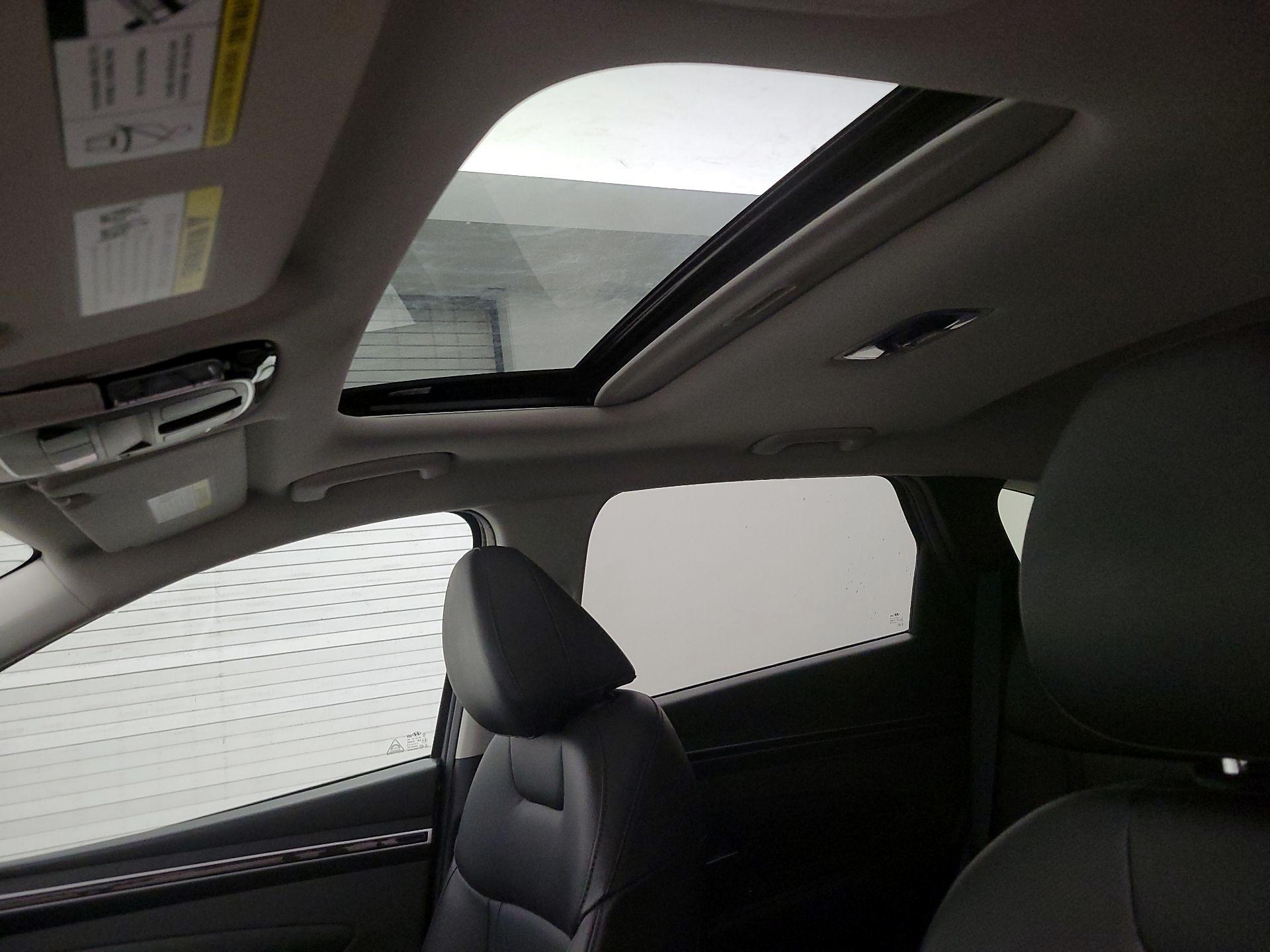 Thumbnail: 2023 Hyundai Tucson - 18