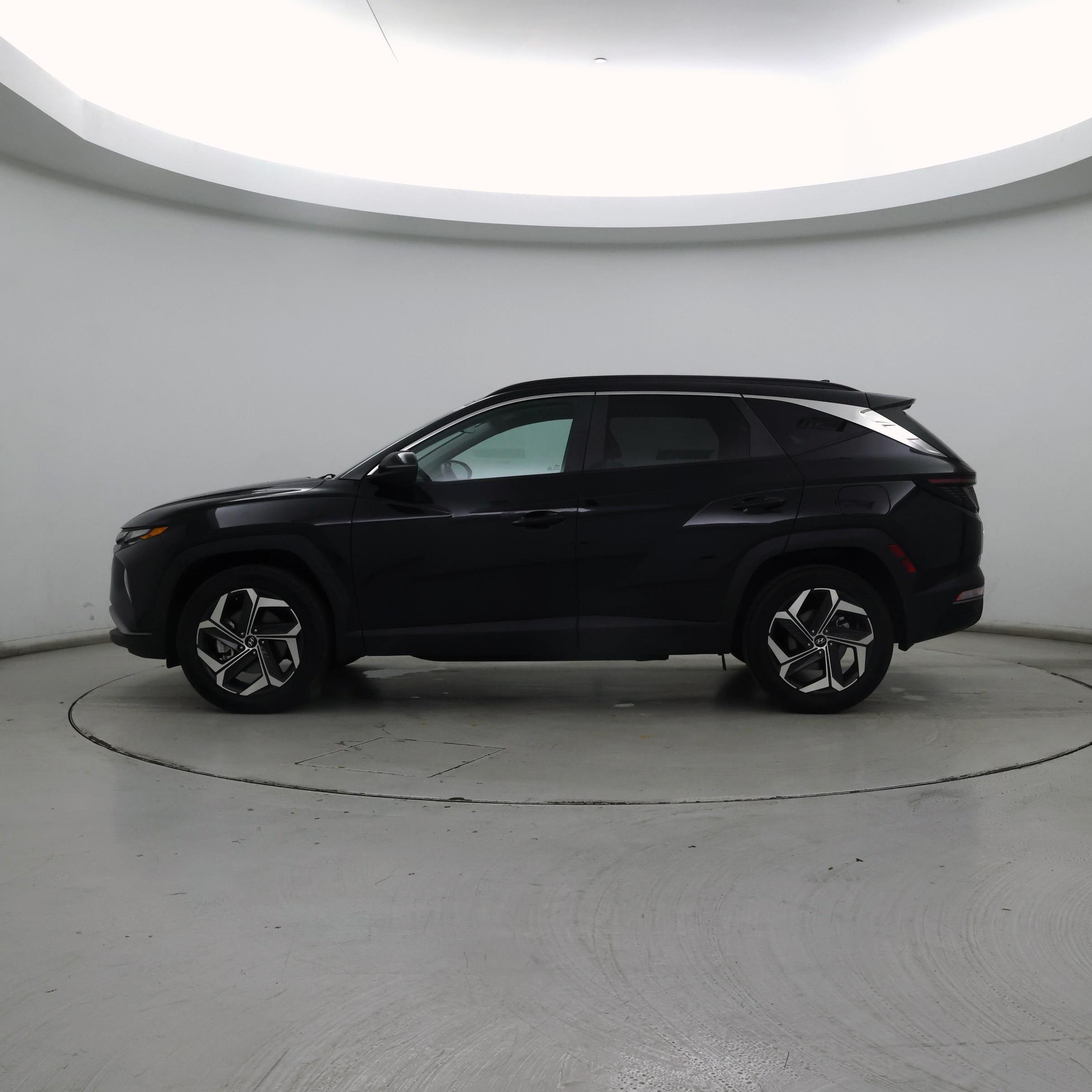 Thumbnail: 2023 Hyundai Tucson - 3