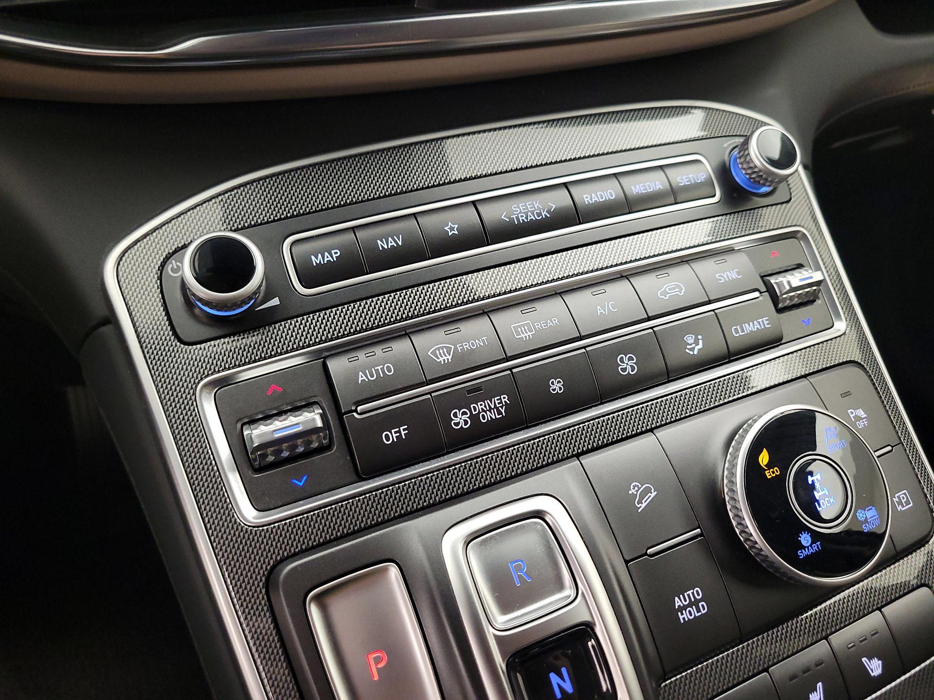 Thumbnail: 2023 Hyundai Santa Fe - 16