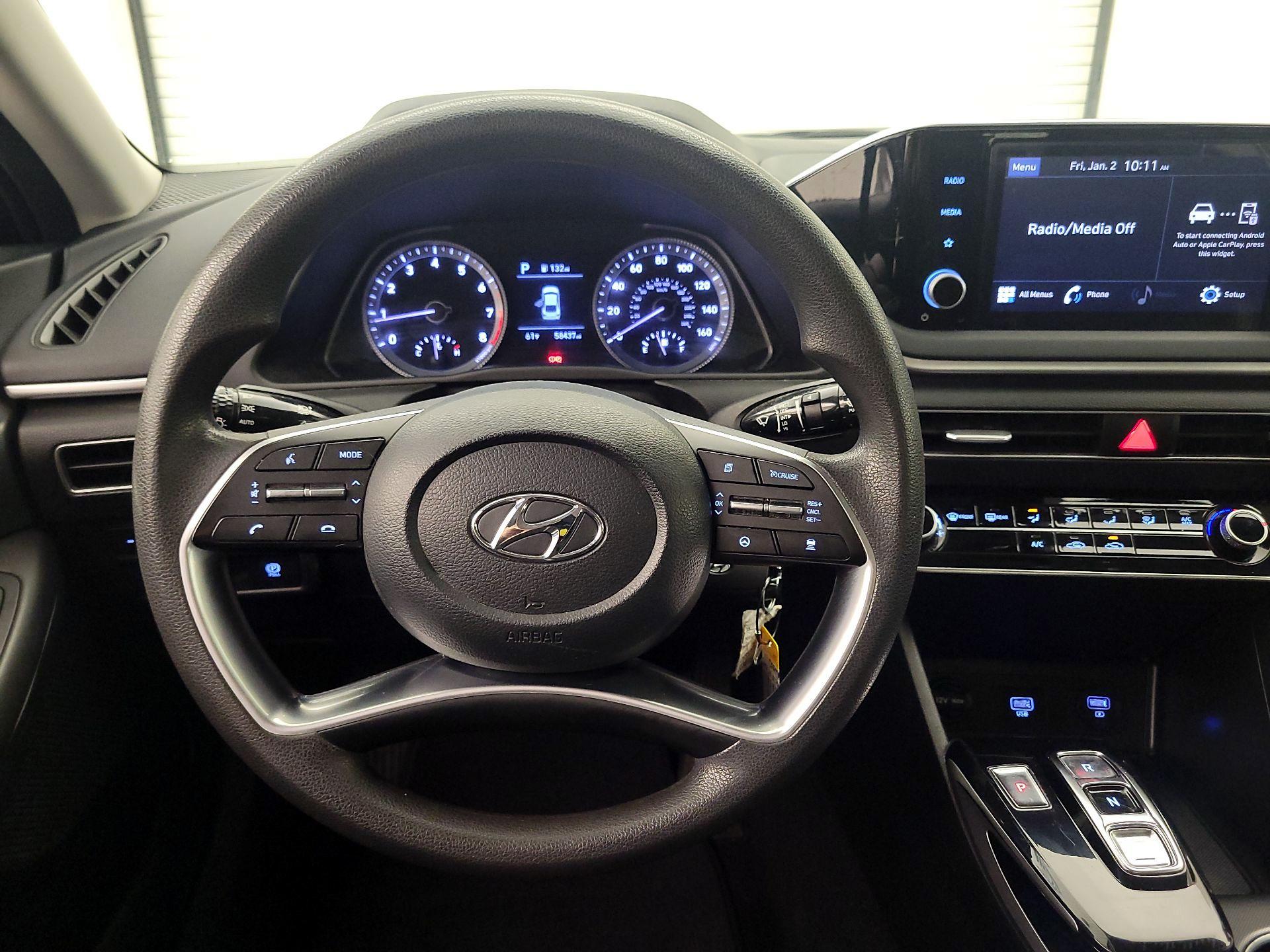 Thumbnail: 2023 Hyundai Sonata - 10