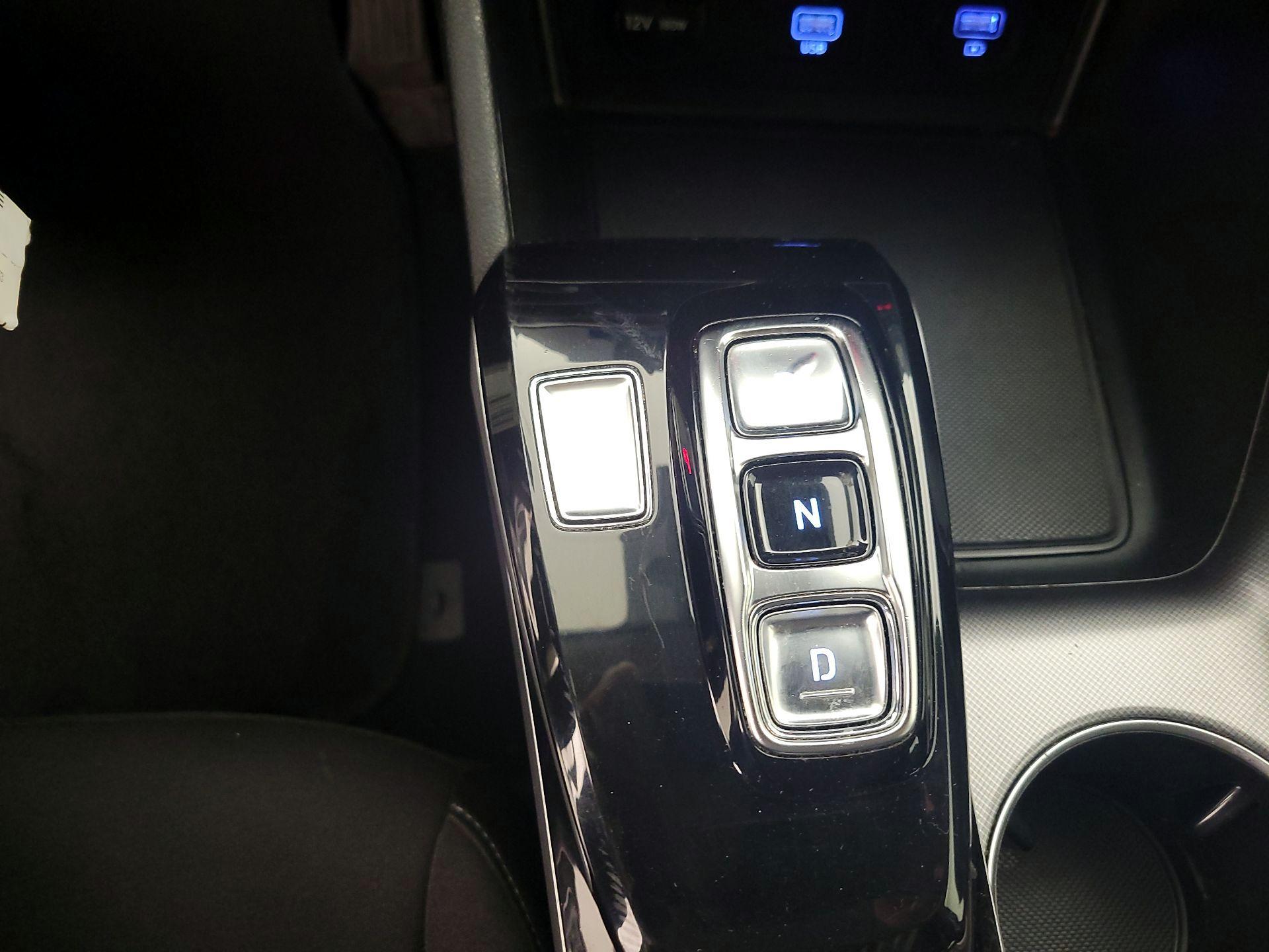 Thumbnail: 2023 Hyundai Sonata - 17