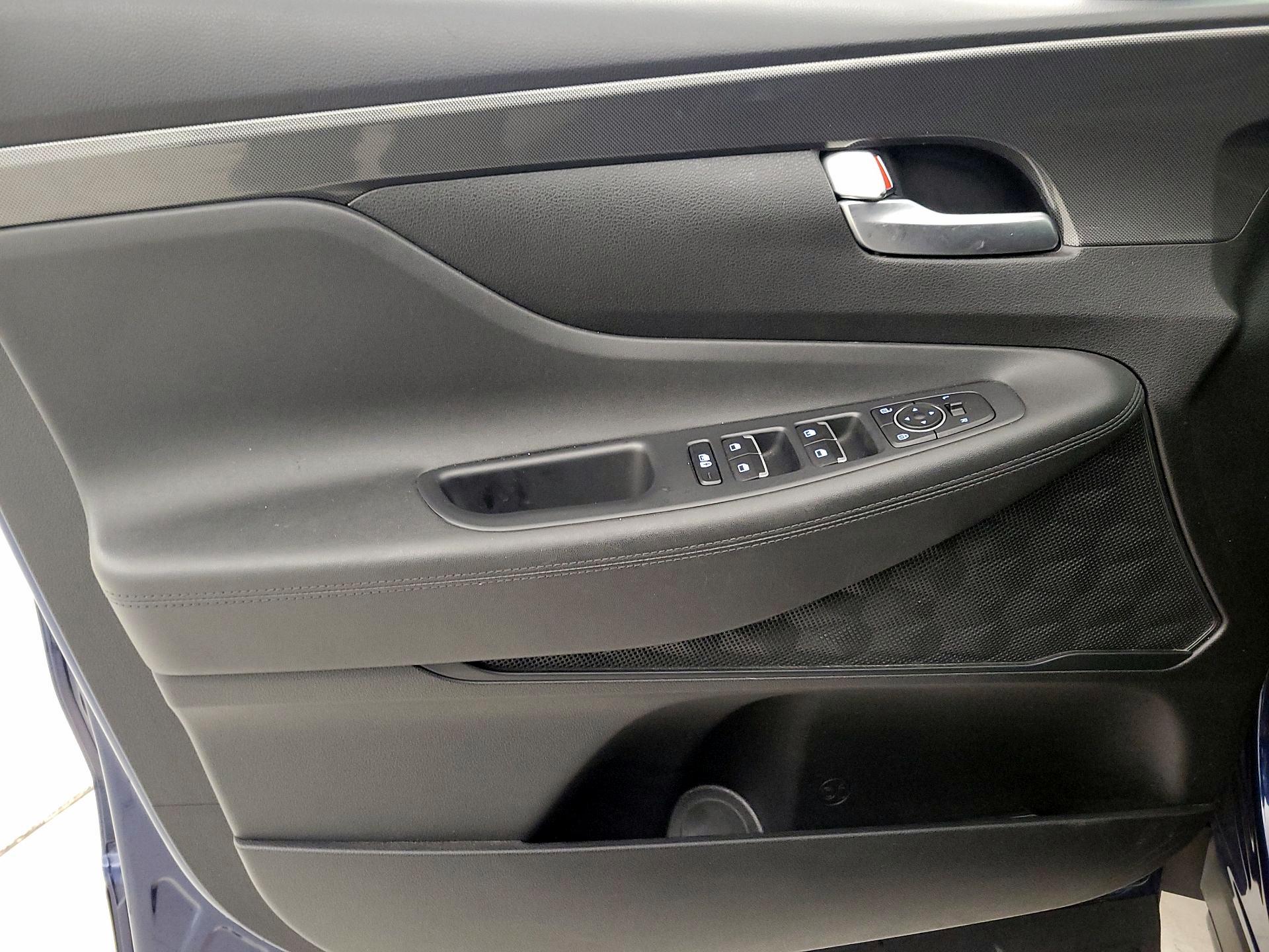 Thumbnail: 2023 Hyundai Santa Fe - 12