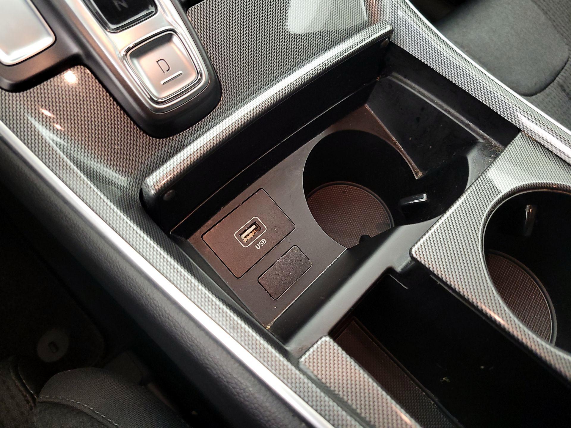 Thumbnail: 2023 Hyundai Santa Fe - 18