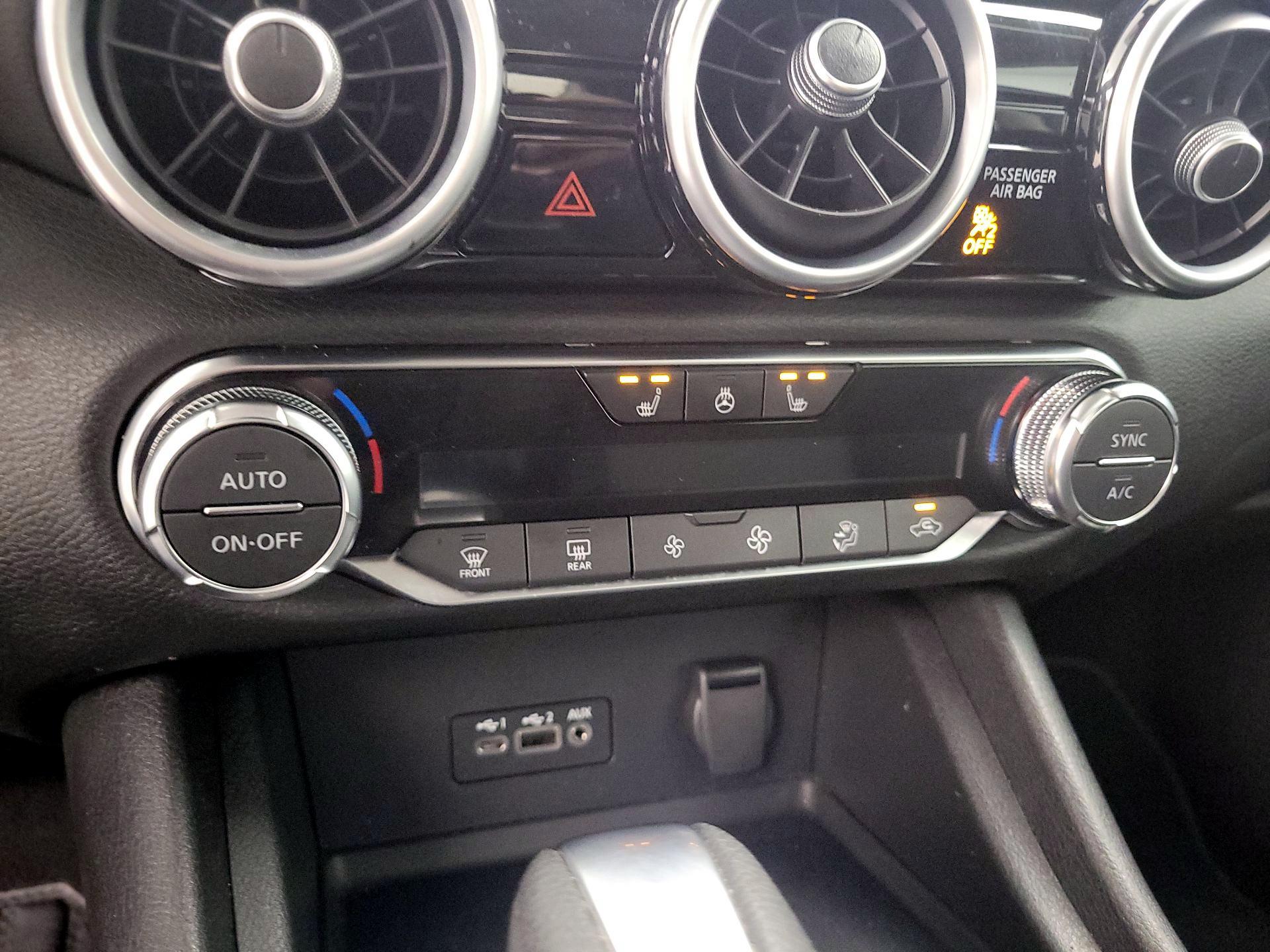 Thumbnail: 2022 Nissan Sentra - 16