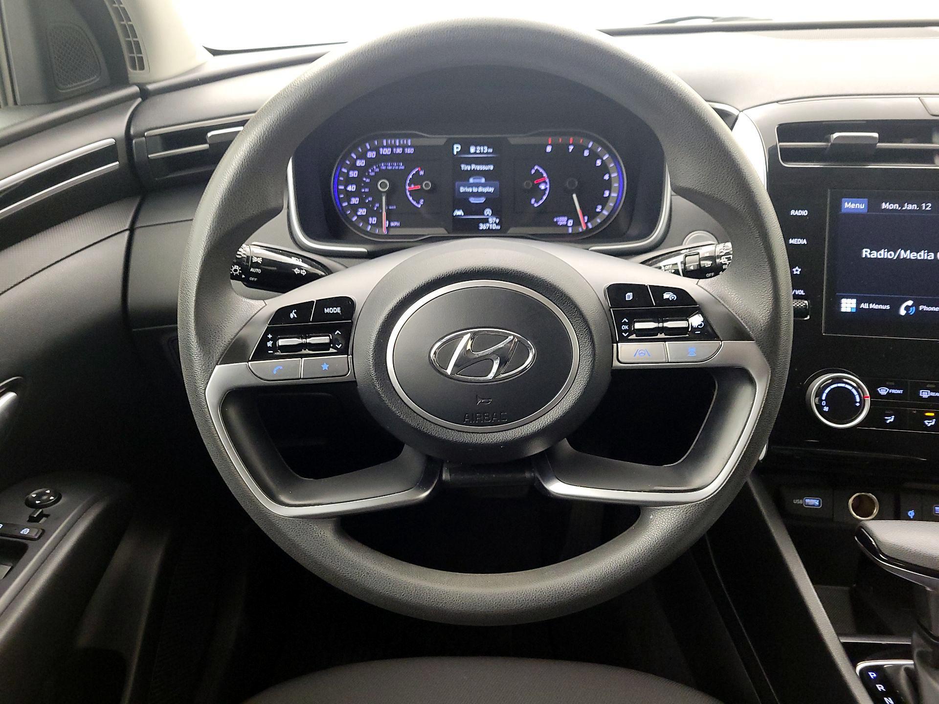 Thumbnail: 2023 Hyundai Tucson - 10