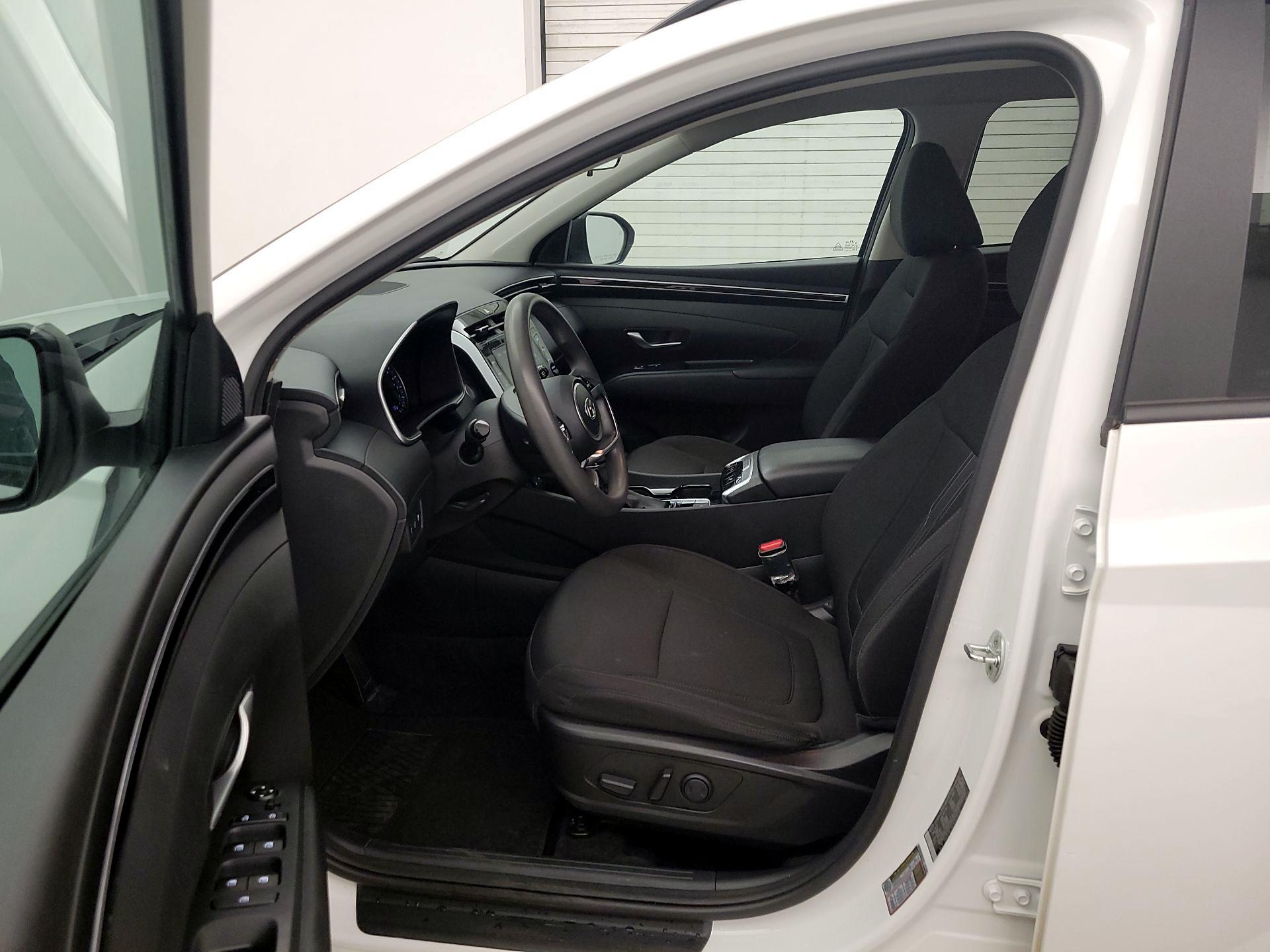 Thumbnail: 2023 Hyundai Tucson - 11