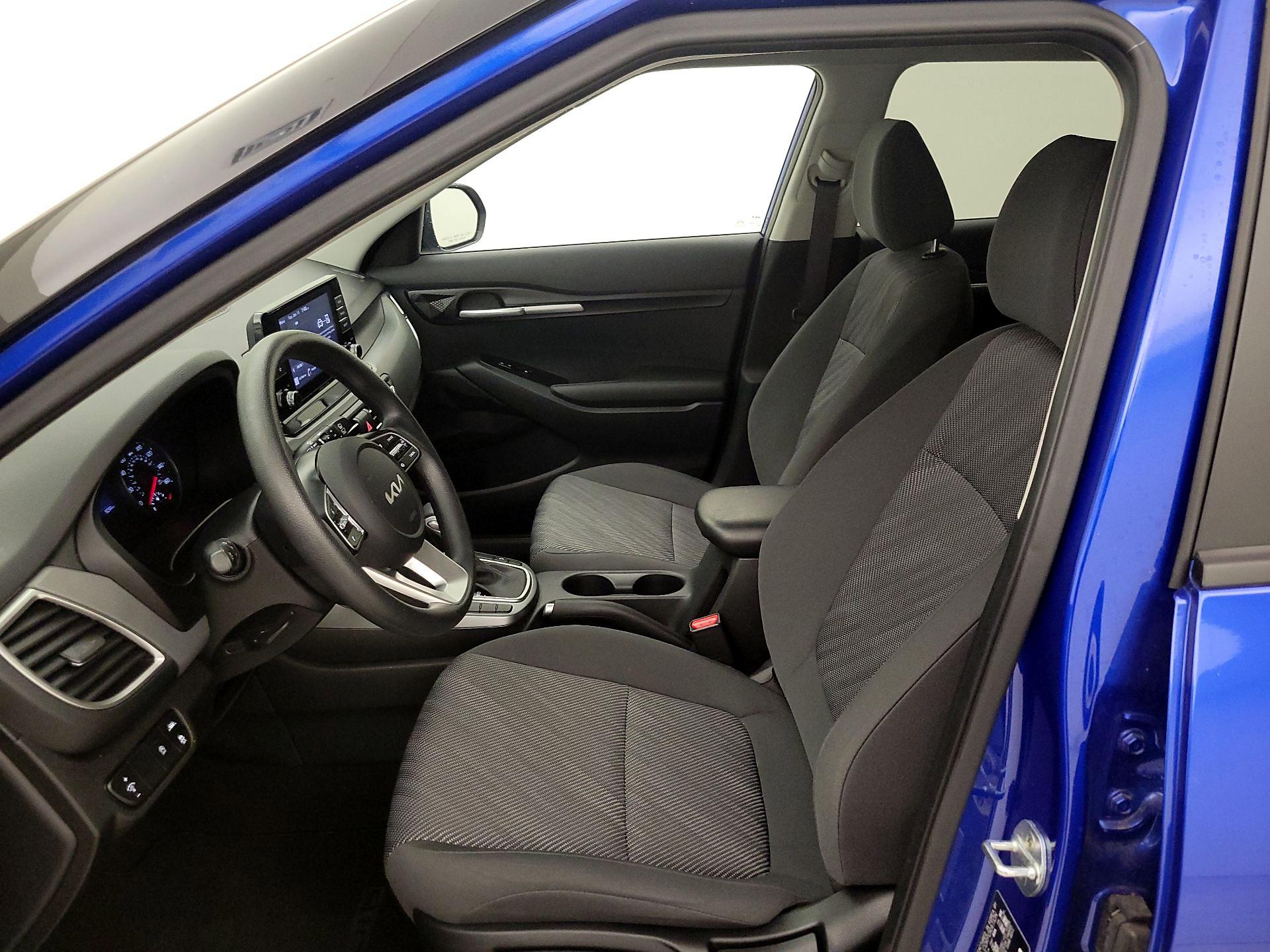 Thumbnail: 2023 Kia Seltos - 11