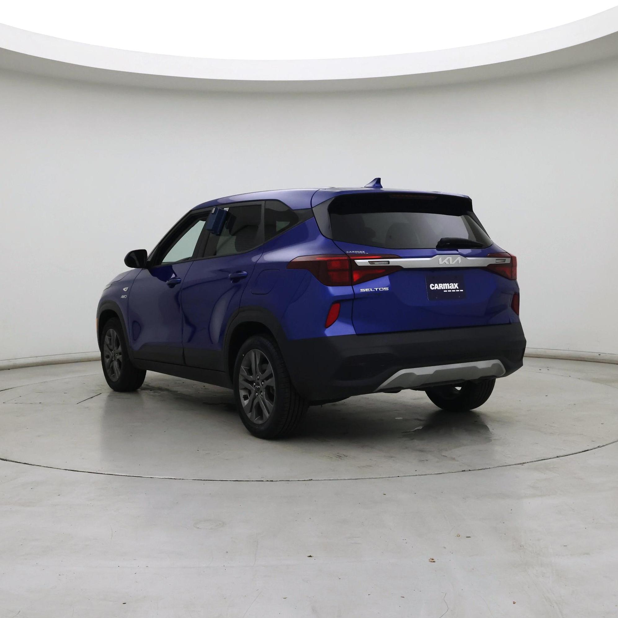 Thumbnail: 2023 Kia Seltos - 2