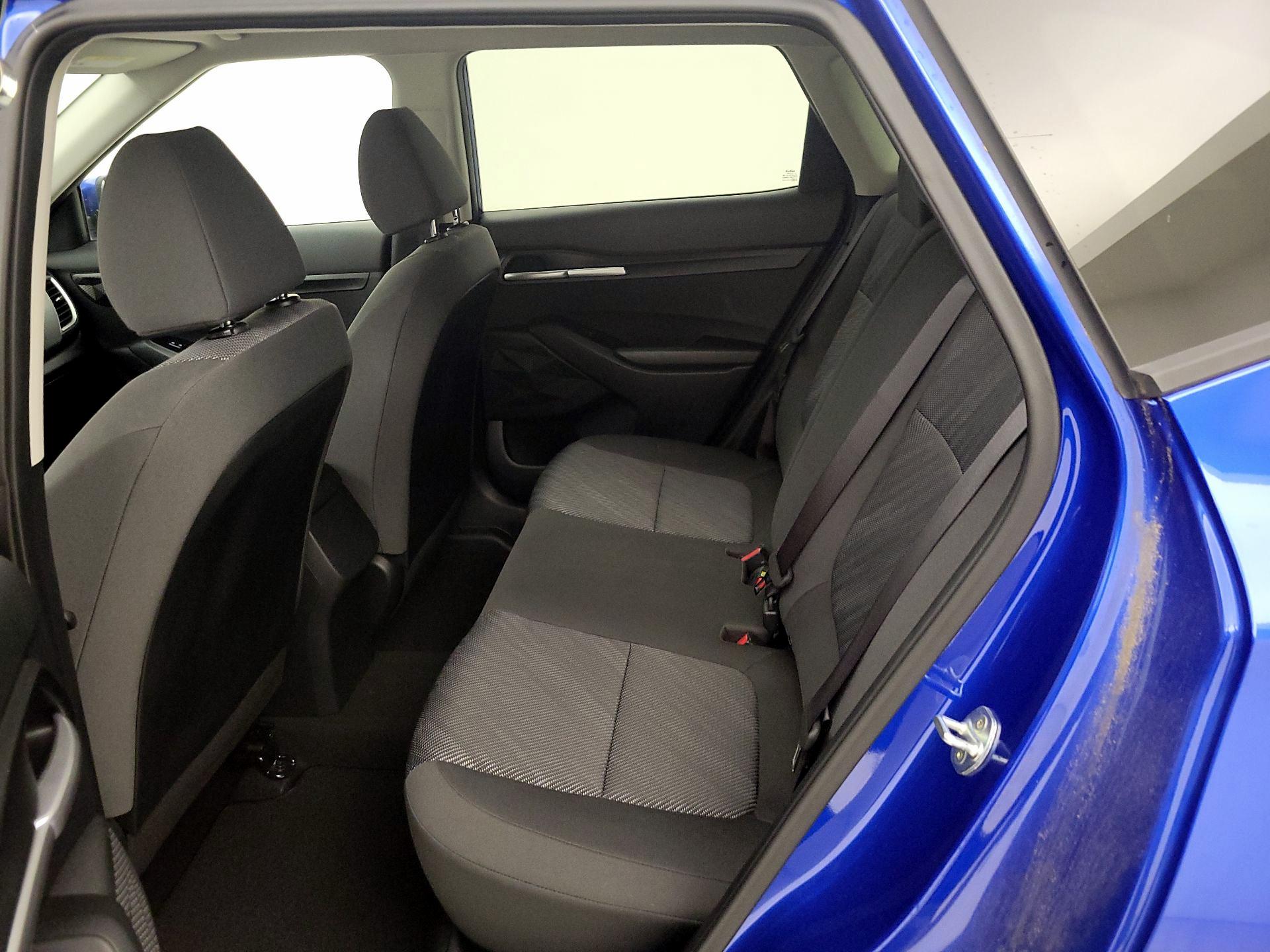 Thumbnail: 2023 Kia Seltos - 19