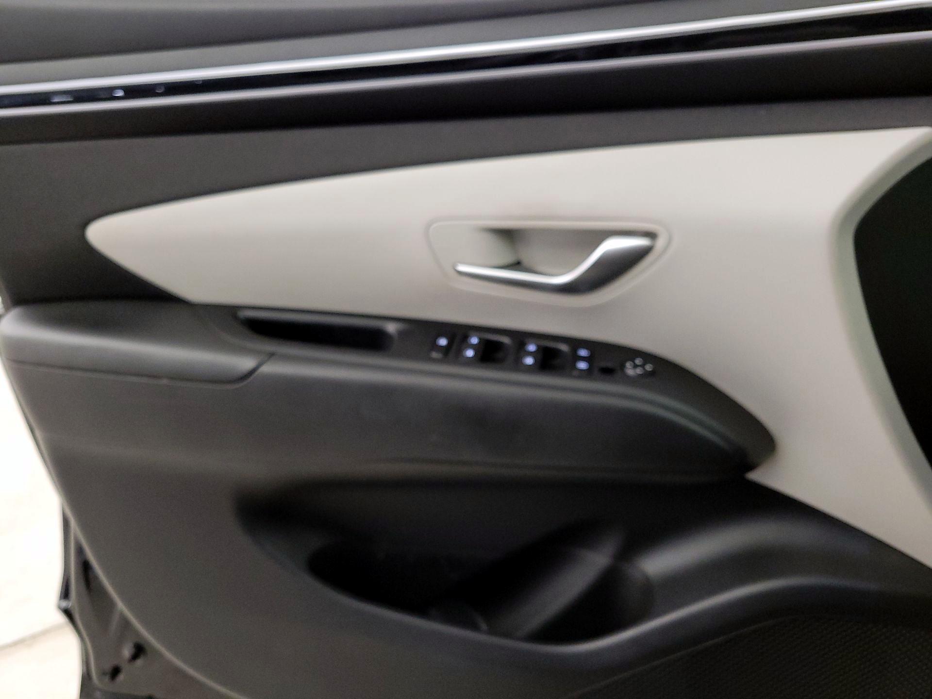 Thumbnail: 2023 Hyundai Tucson - 12