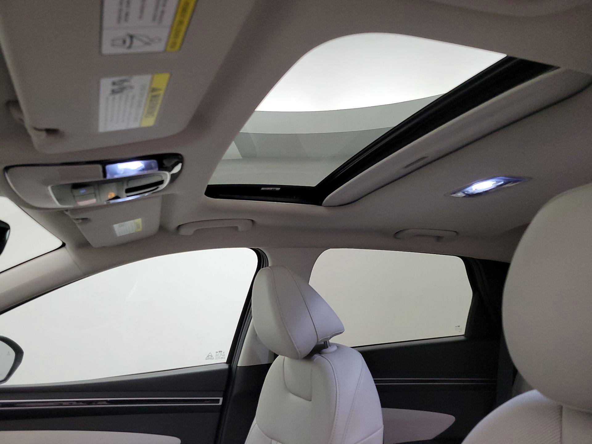 Thumbnail: 2023 Hyundai Tucson - 19