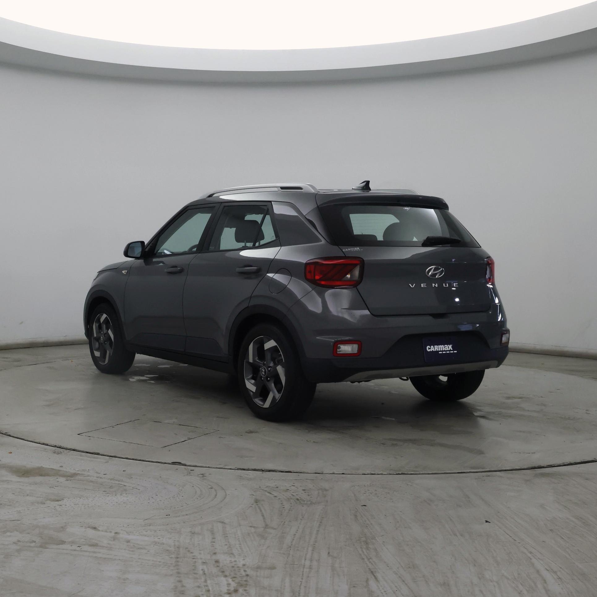 Thumbnail: 2022 Hyundai Venue - 2