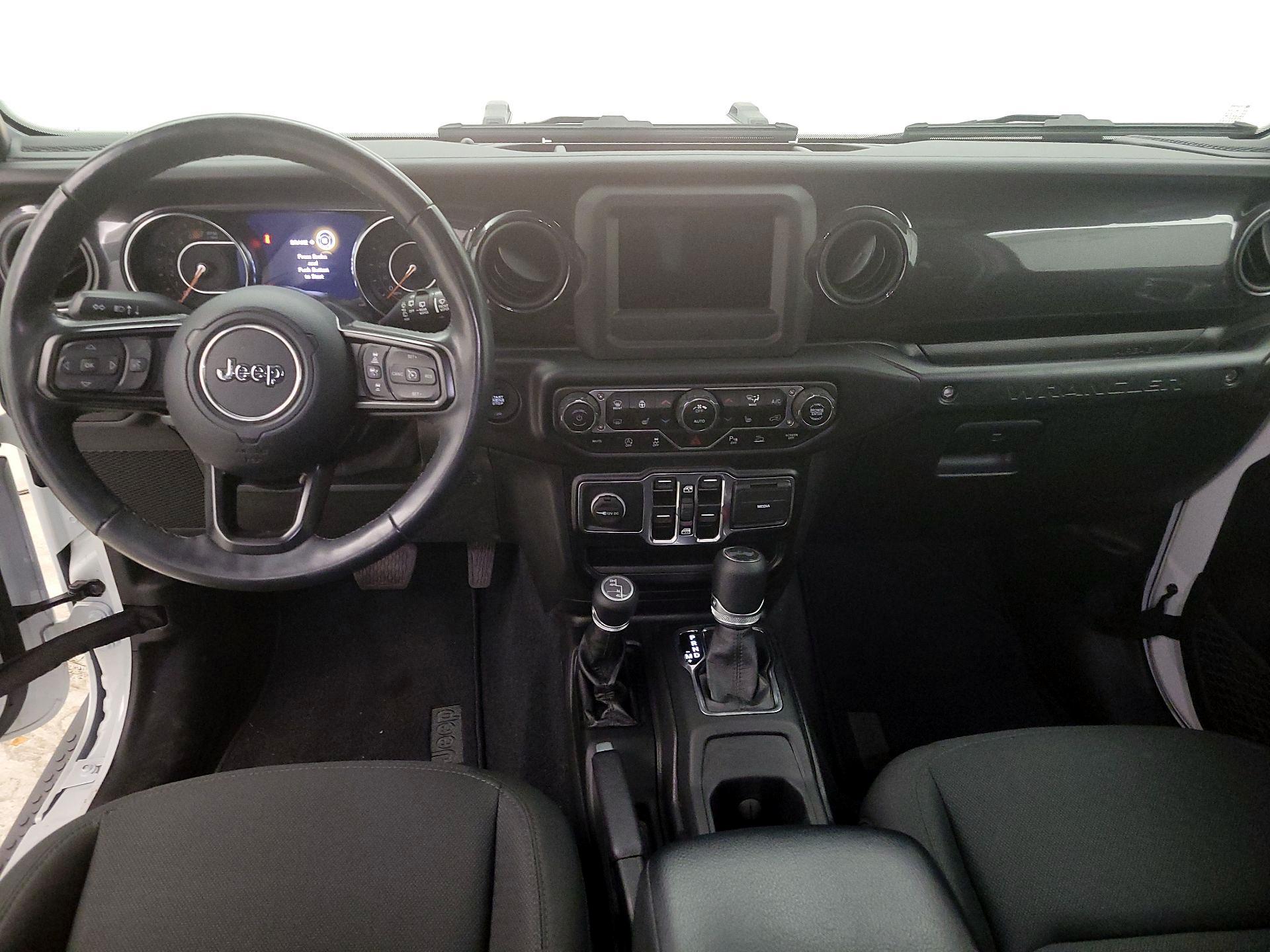 Thumbnail: 2021 Jeep Wrangler - 9