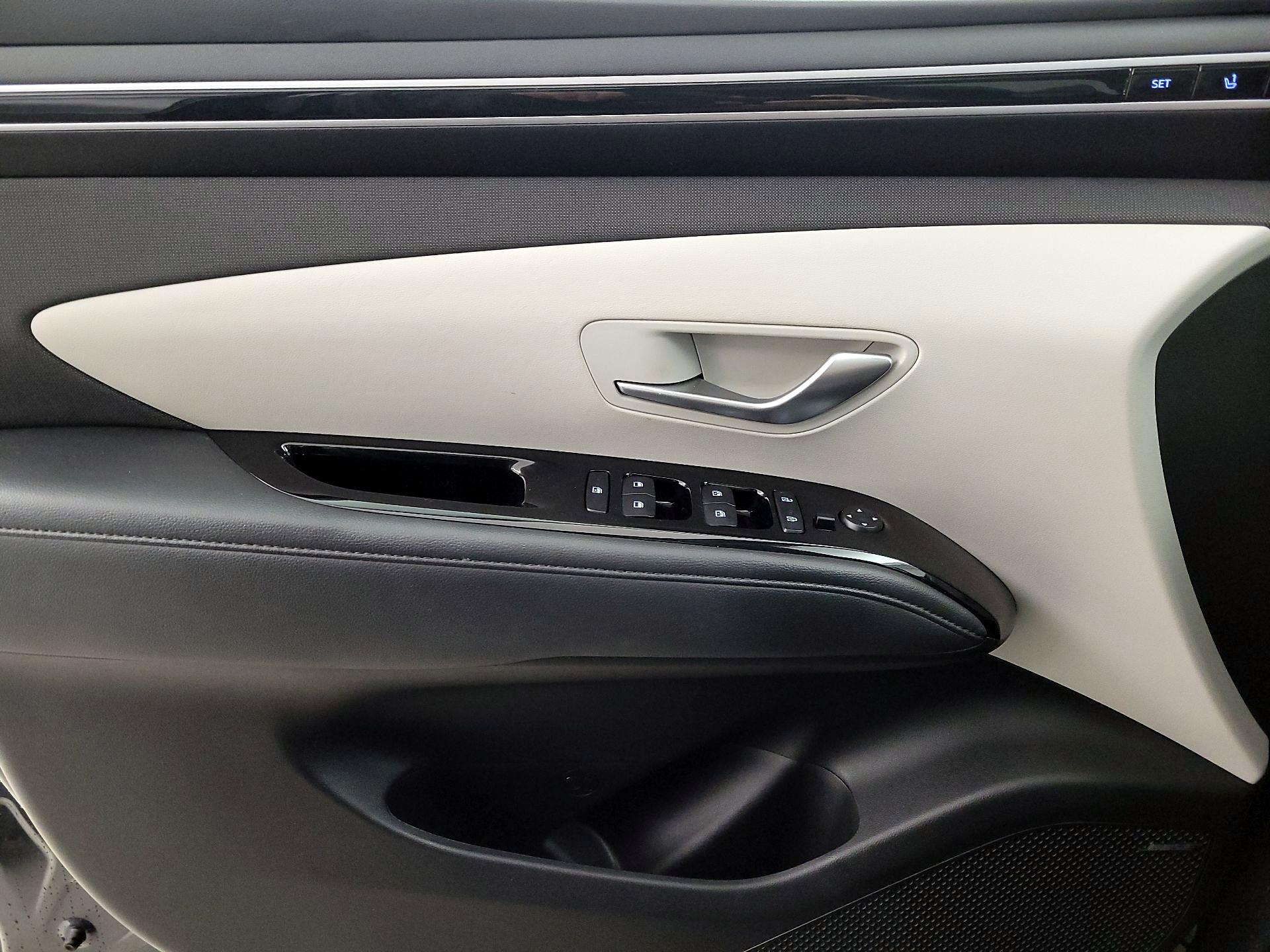 Thumbnail: 2023 Hyundai Tucson - 12