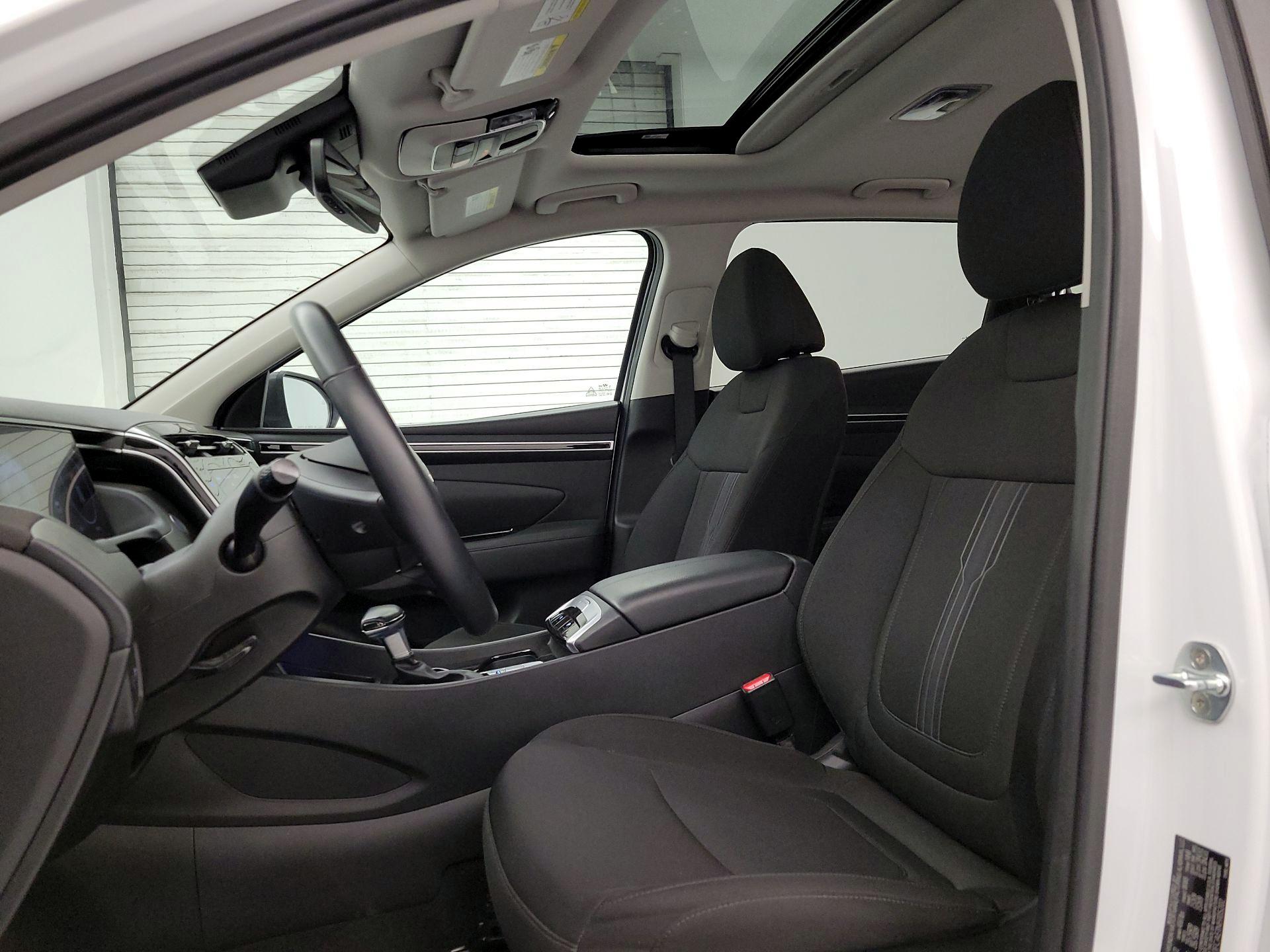 Thumbnail: 2022 Hyundai Tucson - 11