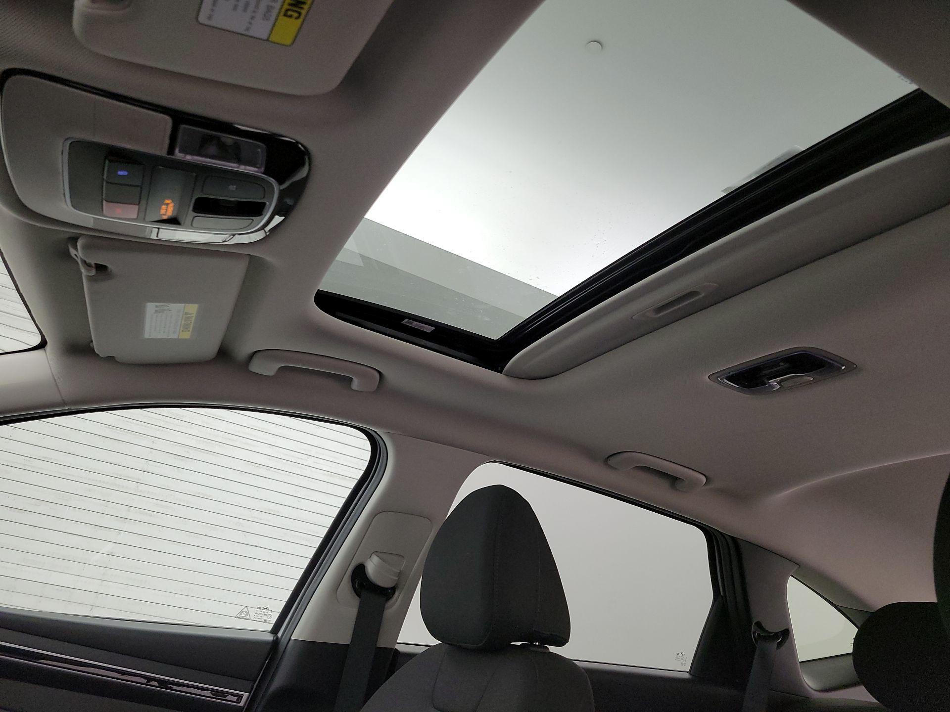 Thumbnail: 2022 Hyundai Tucson - 19