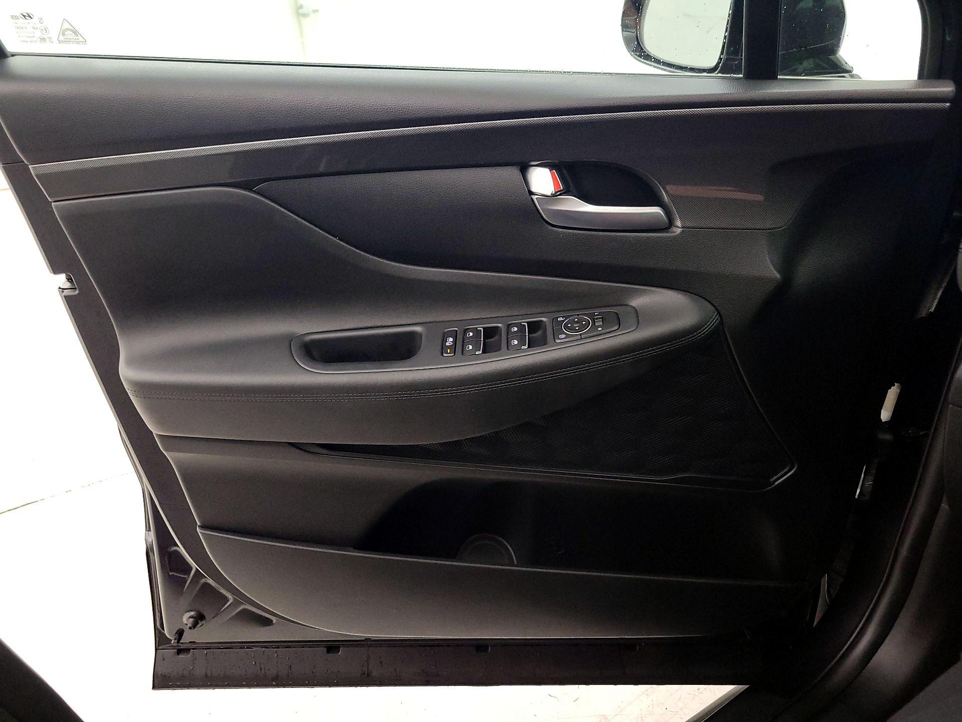 Thumbnail: 2023 Hyundai Santa Fe - 12