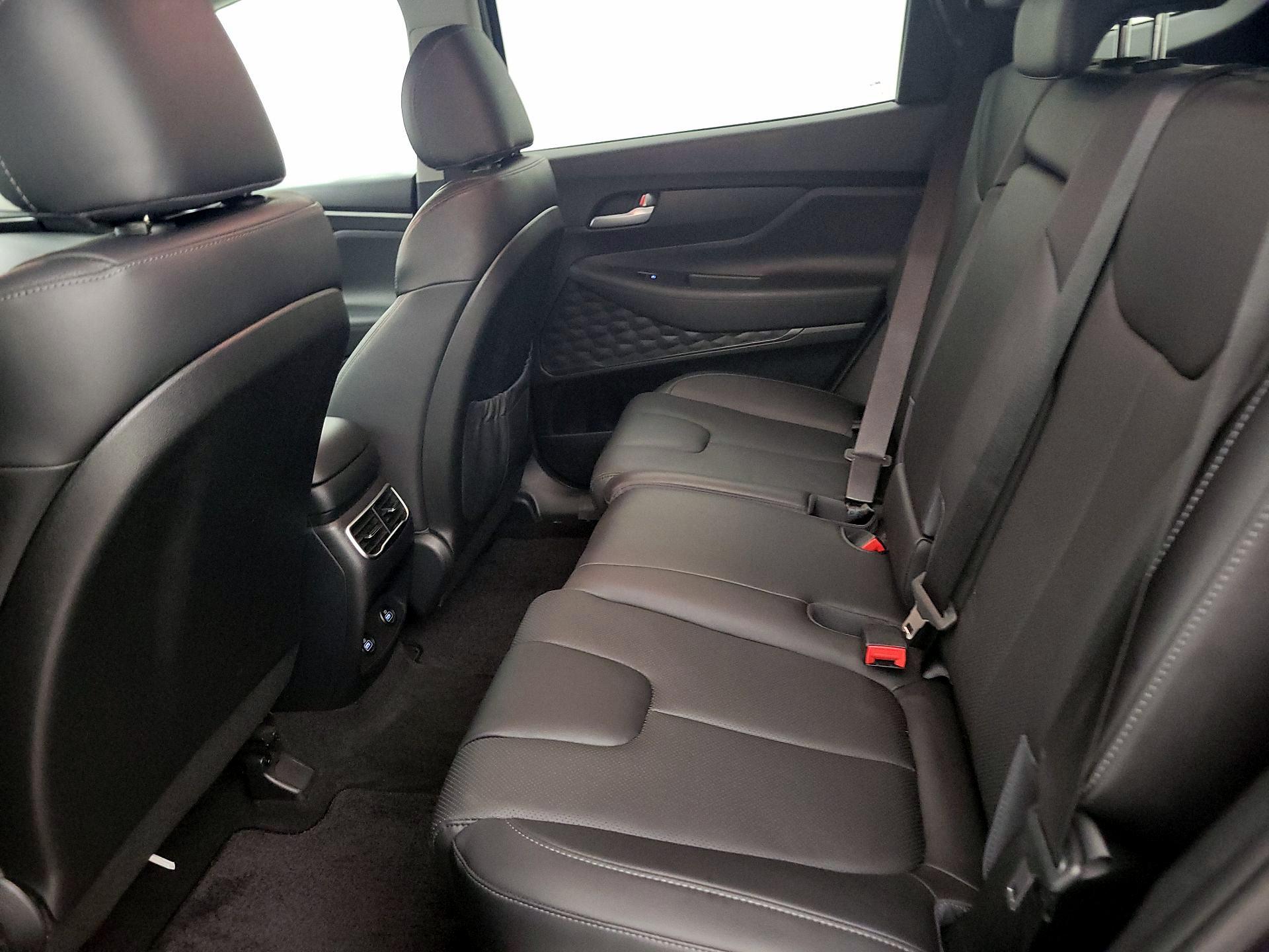 Thumbnail: 2023 Hyundai Santa Fe - 20