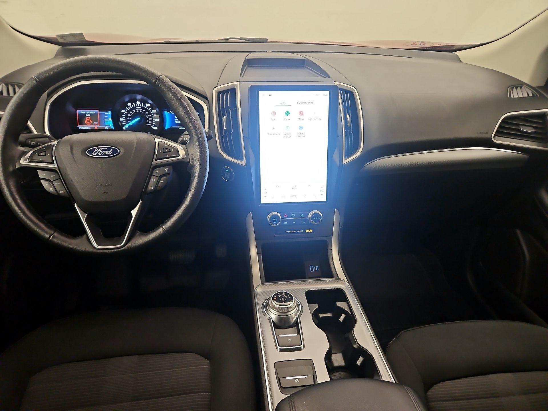 Thumbnail: 2021 Ford Edge - 9