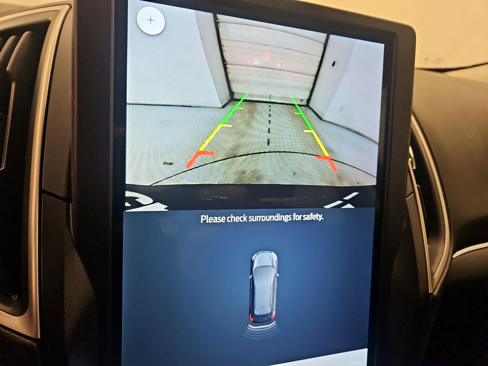 Thumbnail: 2021 Ford Edge - 14