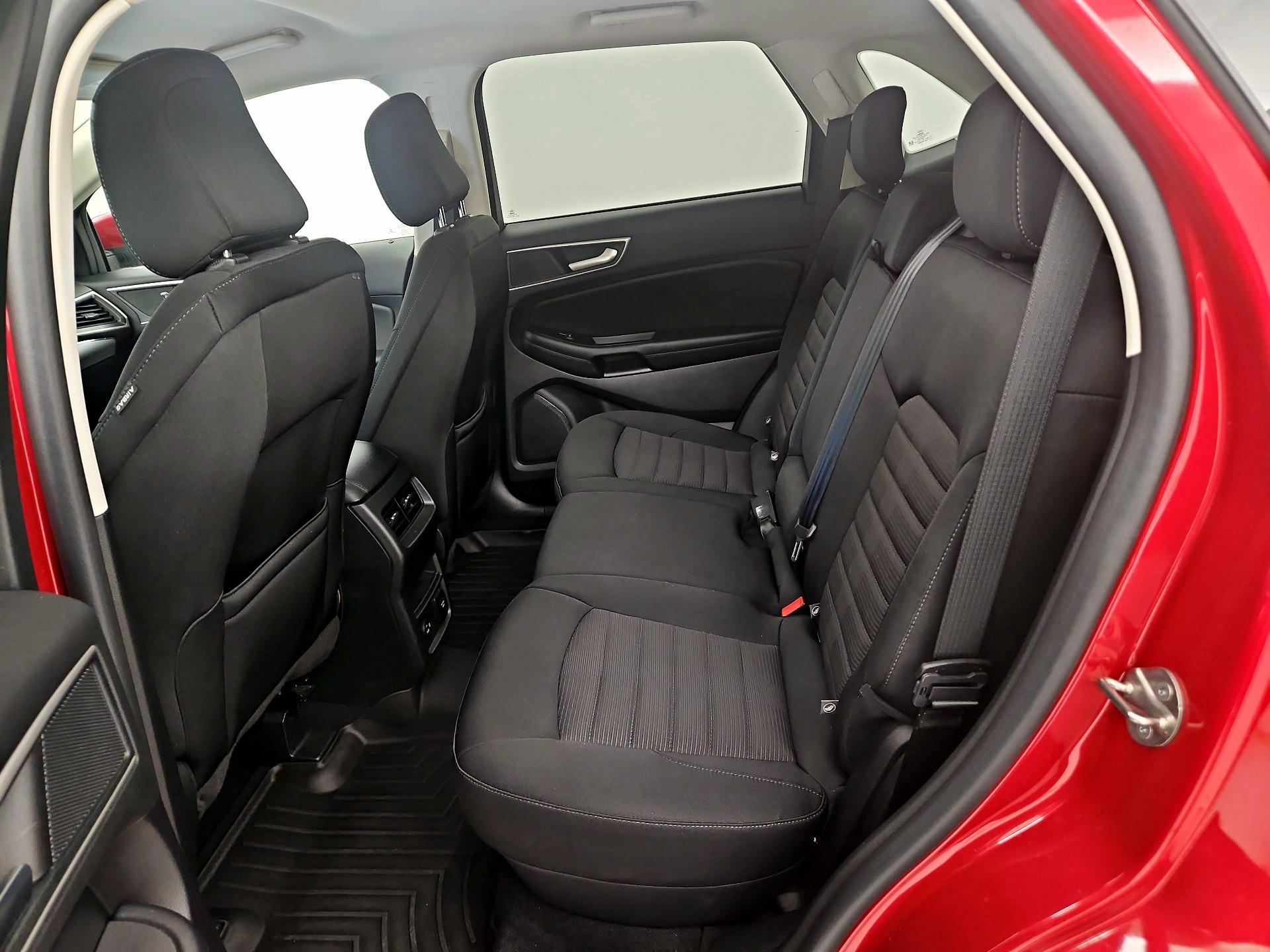 Thumbnail: 2021 Ford Edge - 19