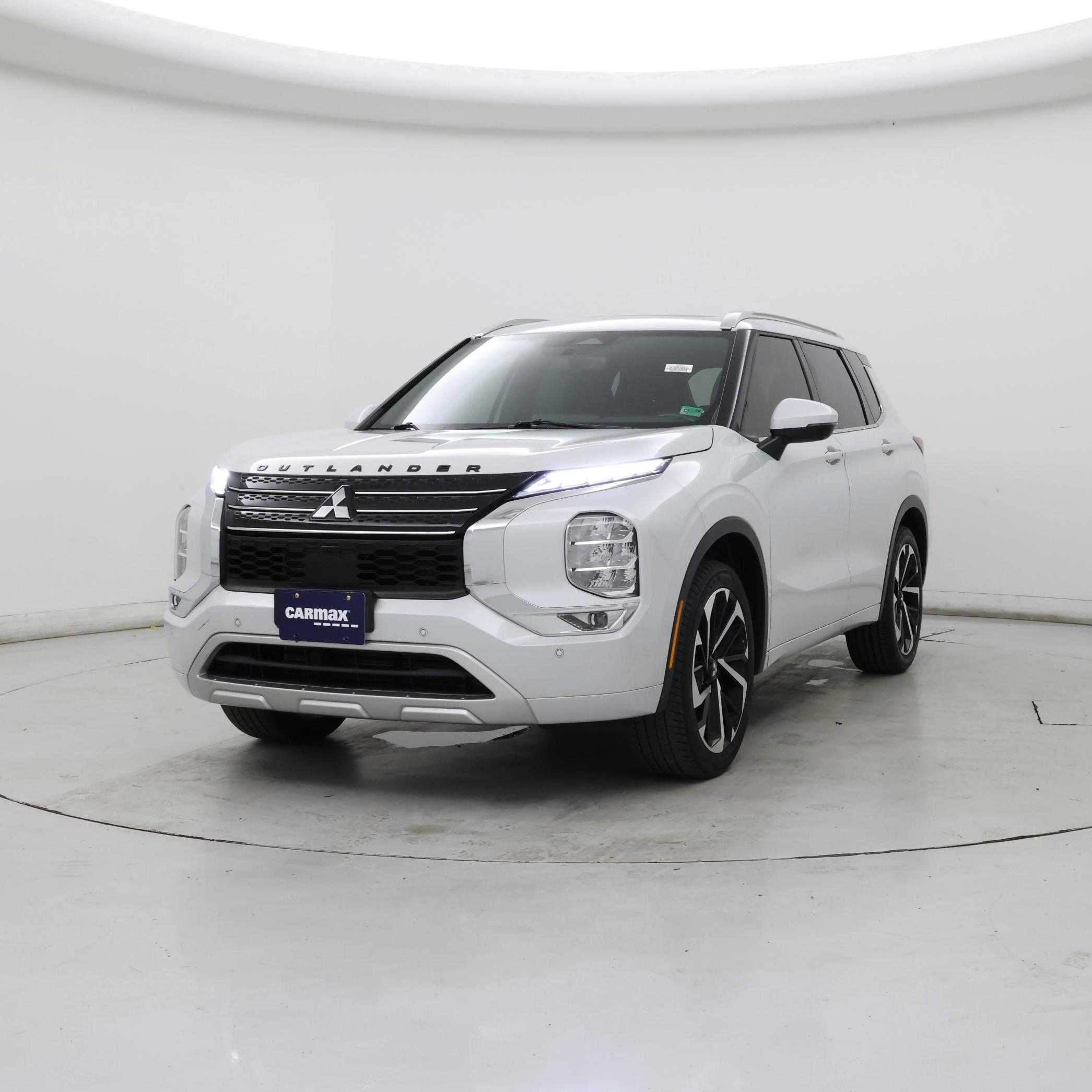 Thumbnail: 2022 Mitsubishi Outlander - 4