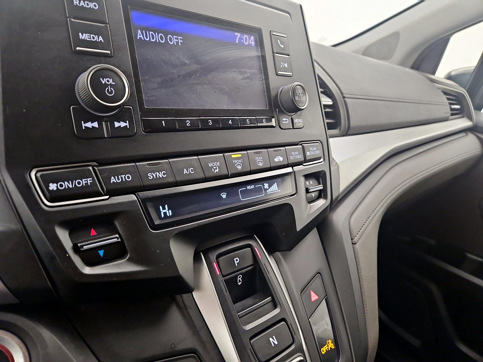 Thumbnail: 2020 Honda Odyssey - 15