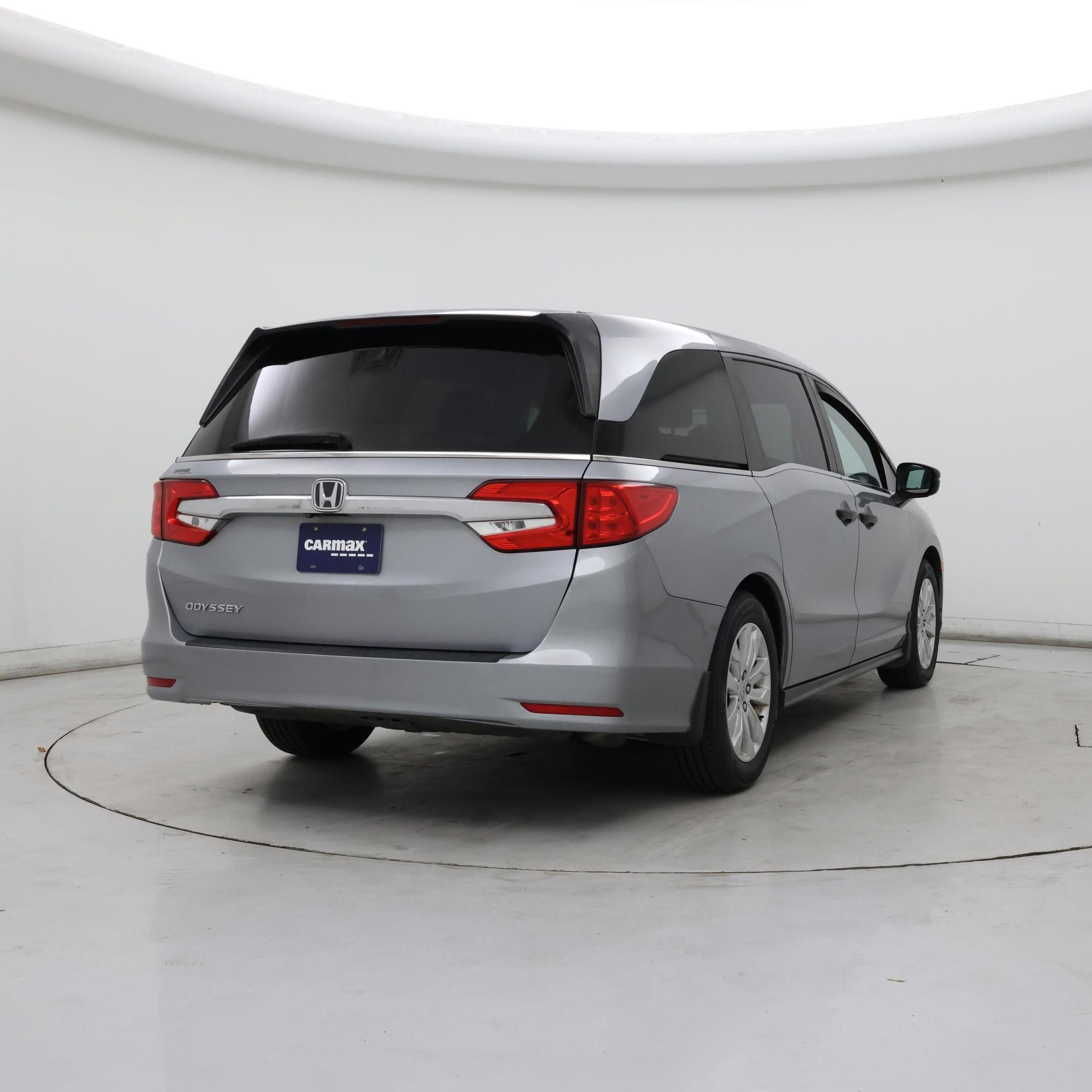 Thumbnail: 2020 Honda Odyssey - 8