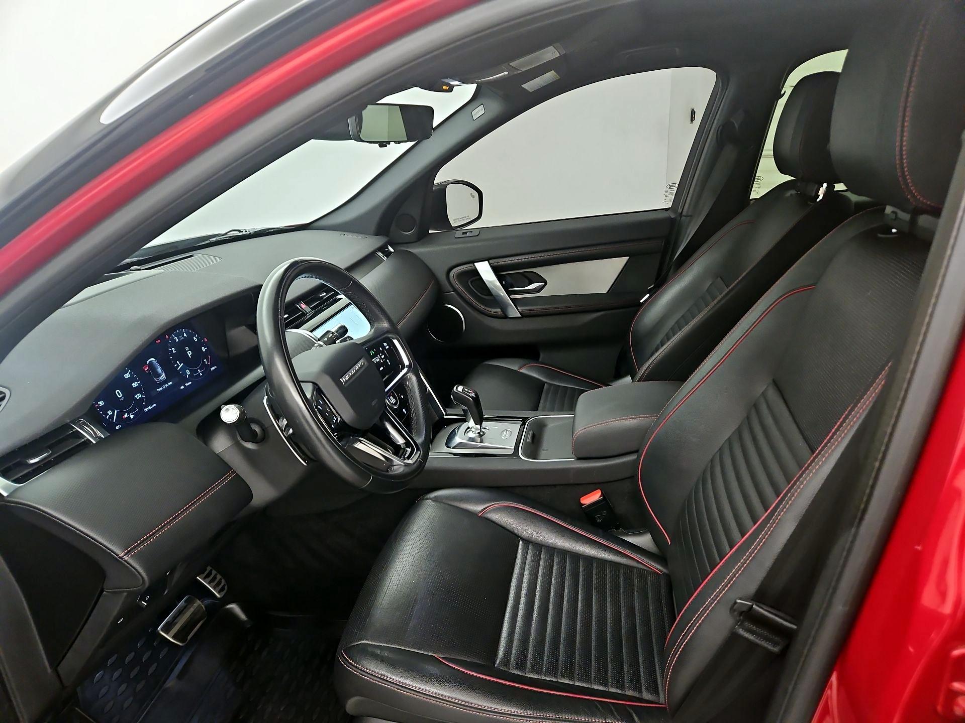 Thumbnail: 2021 Land Rover Discovery Sport - 11