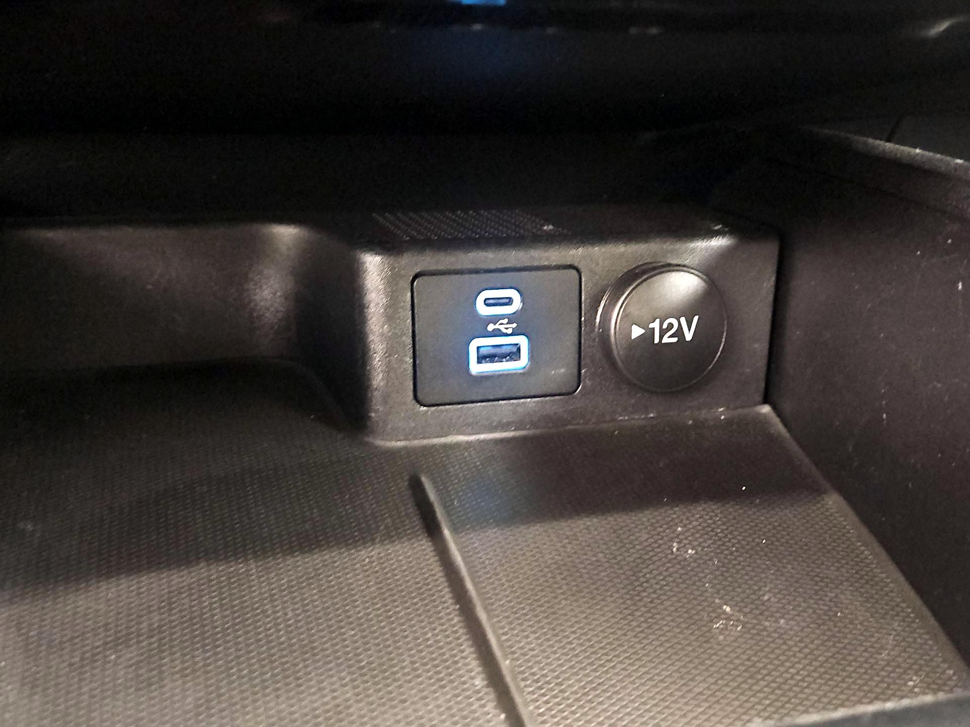 Thumbnail: 2022 Ford Escape - 19