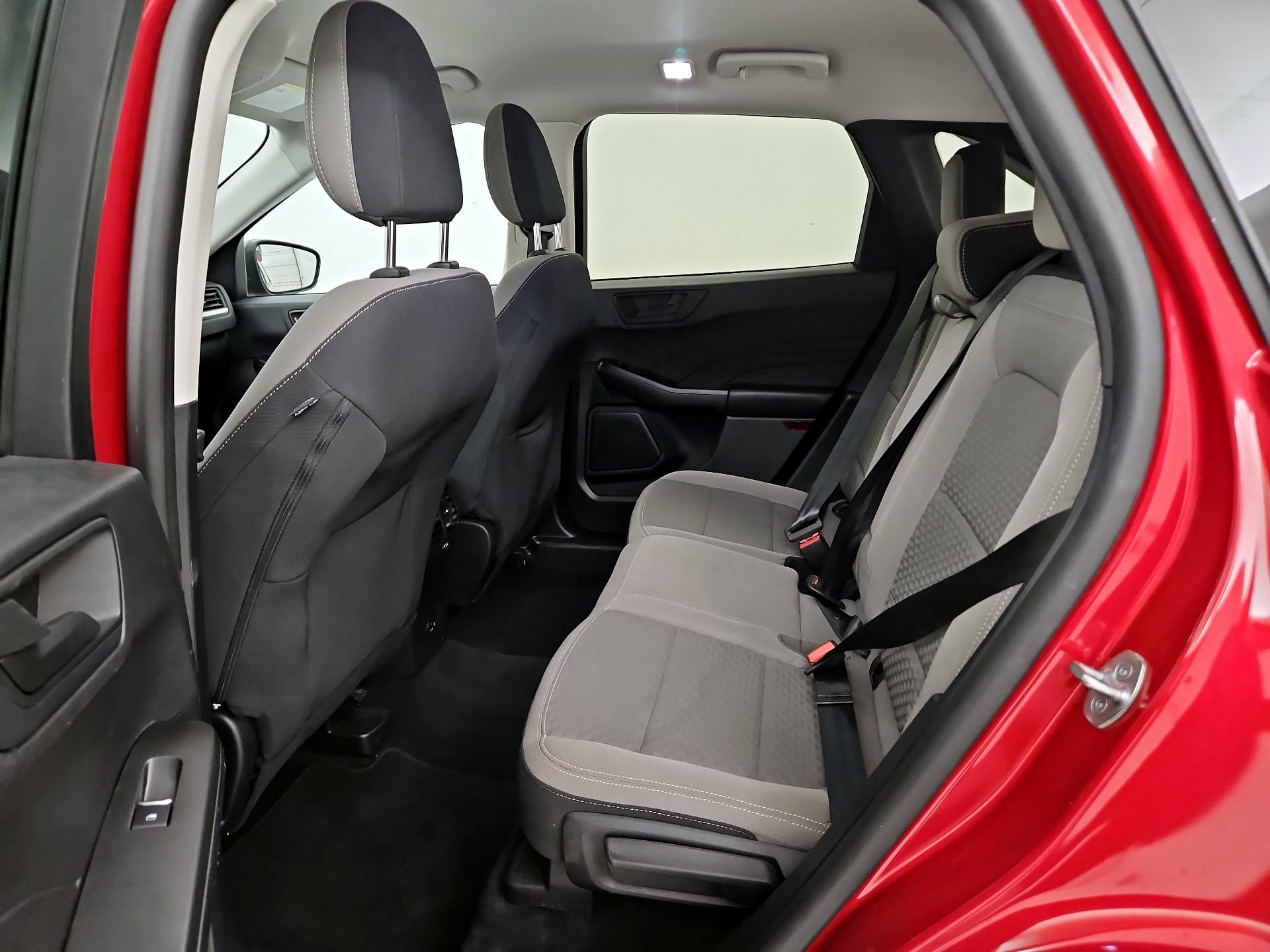 Thumbnail: 2022 Ford Escape - 20